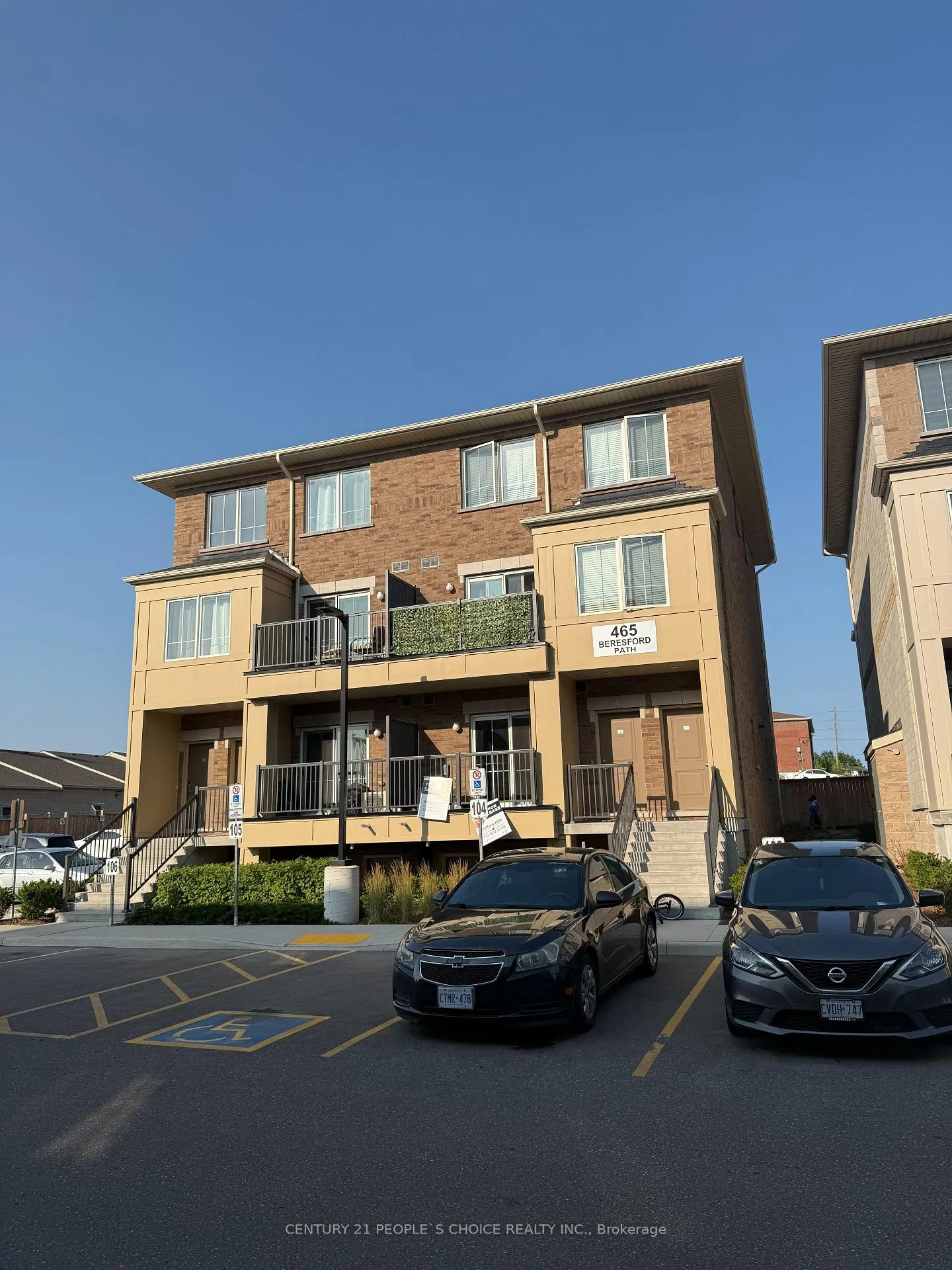 Photo 1 of Unit 4, 465 Beresford Path, Oshawa, Central — HOMEH