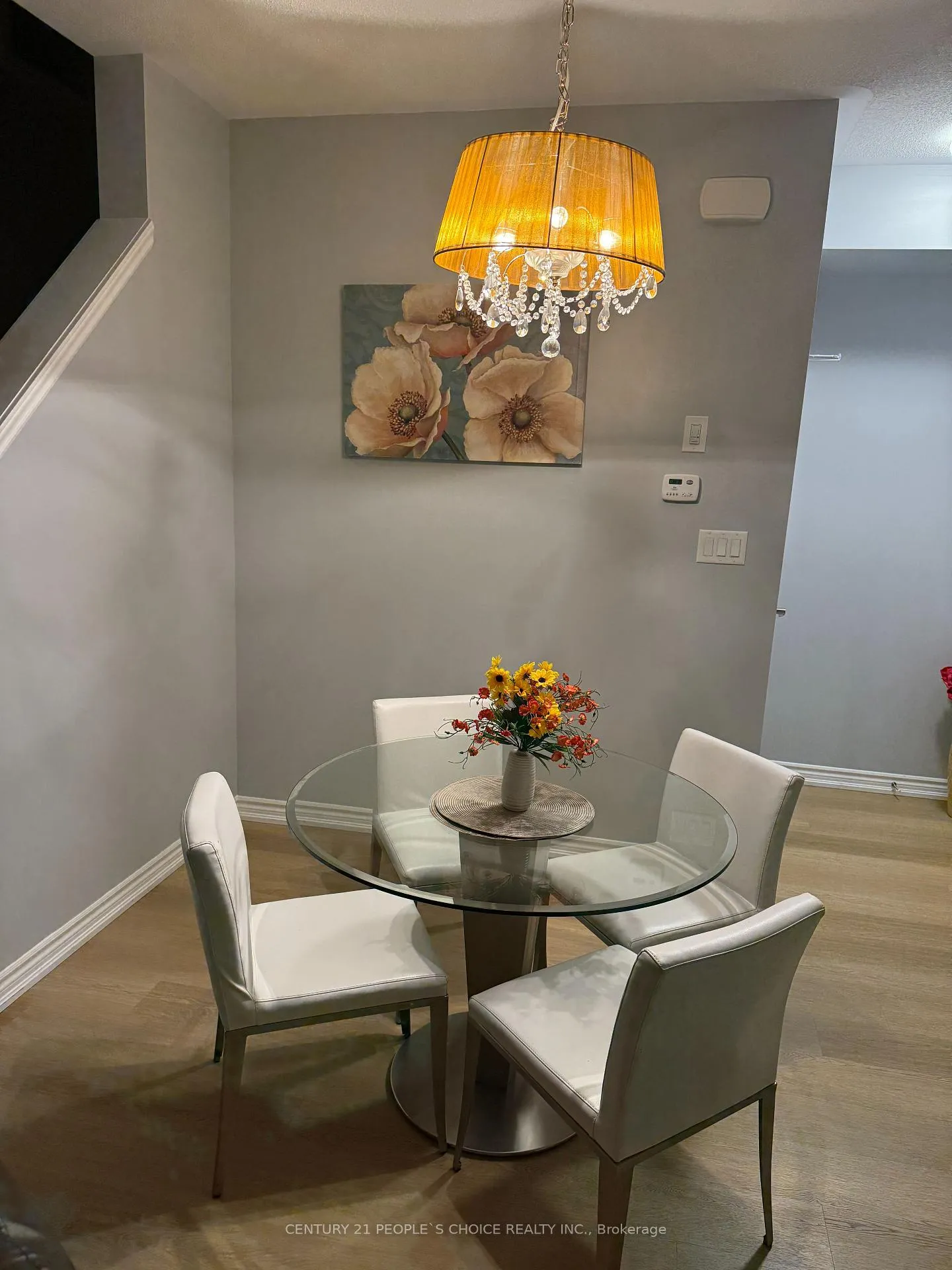 Photo 6 of Unit 4, 465 Beresford Path, Oshawa, Central — HOMEH