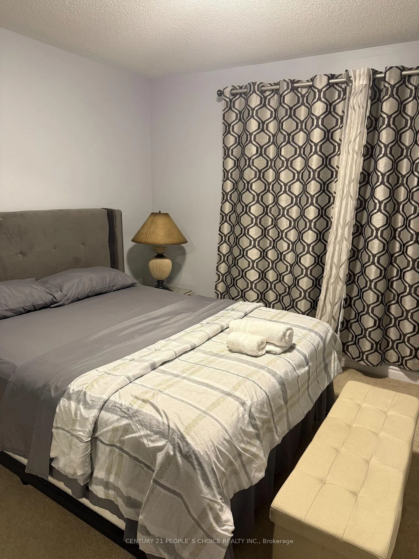 Photo 7 of Unit 4, 465 Beresford Path, Oshawa, Central — HOMEH