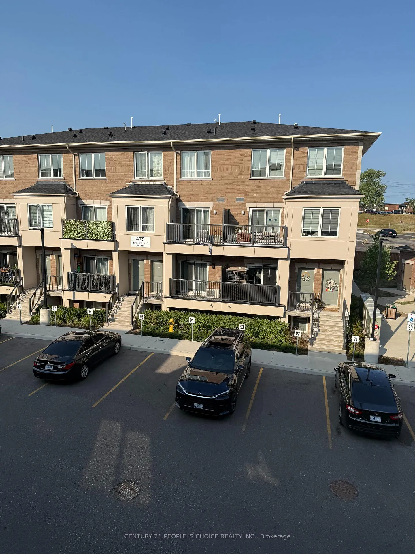 Photo 15 of Unit 4, 465 Beresford Path, Oshawa, Central — HOMEH