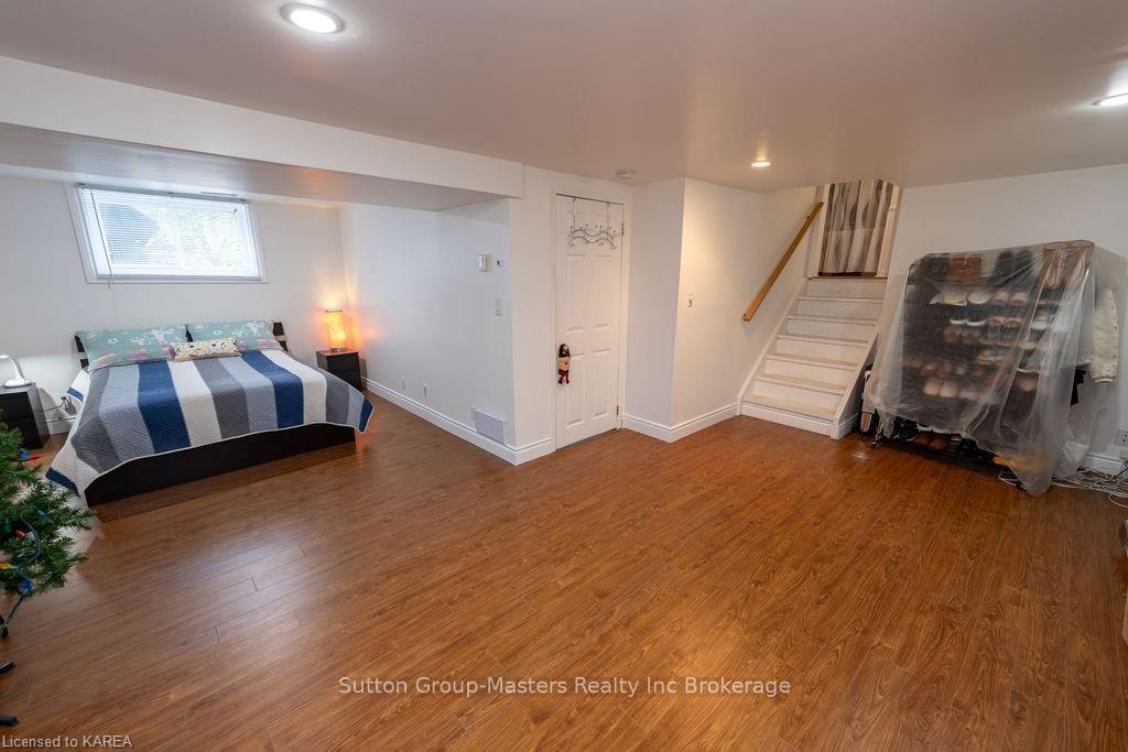 Photo 8 of 687 Harrow Place, Kingston, South of Taylor-Kidd Blvd — HOMEH