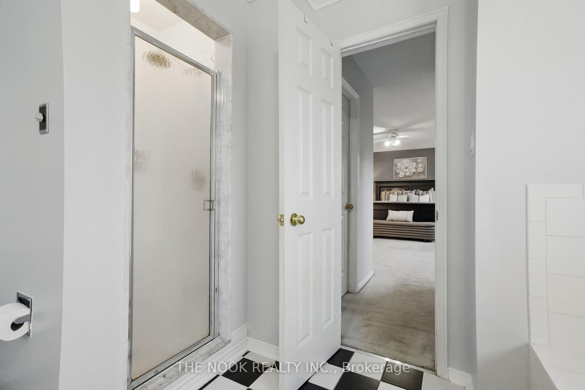 Photo 28 of 957 Sproule Crescent, Oshawa, Pinecrest — HOMEH
