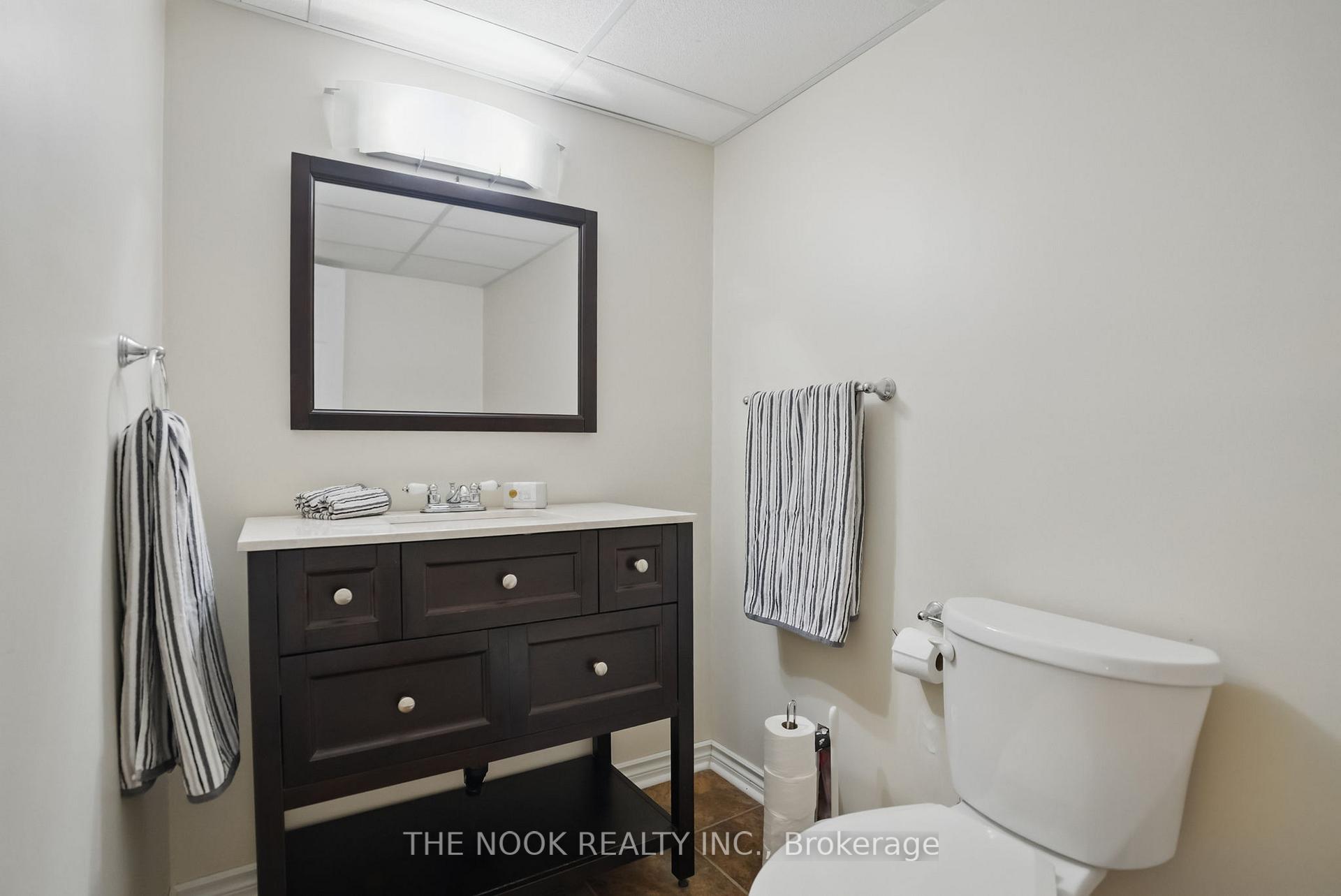 Photo 42 of 957 Sproule Crescent, Oshawa, Pinecrest — HOMEH