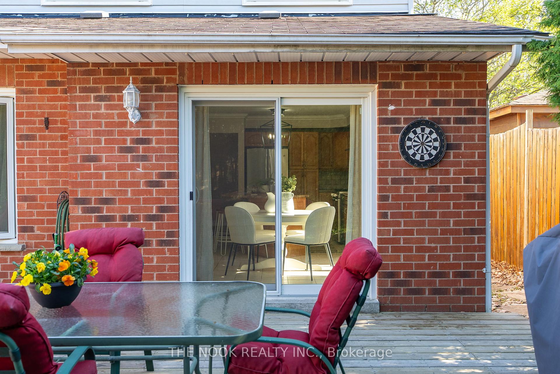 Photo 43 of 957 Sproule Crescent, Oshawa, Pinecrest — HOMEH