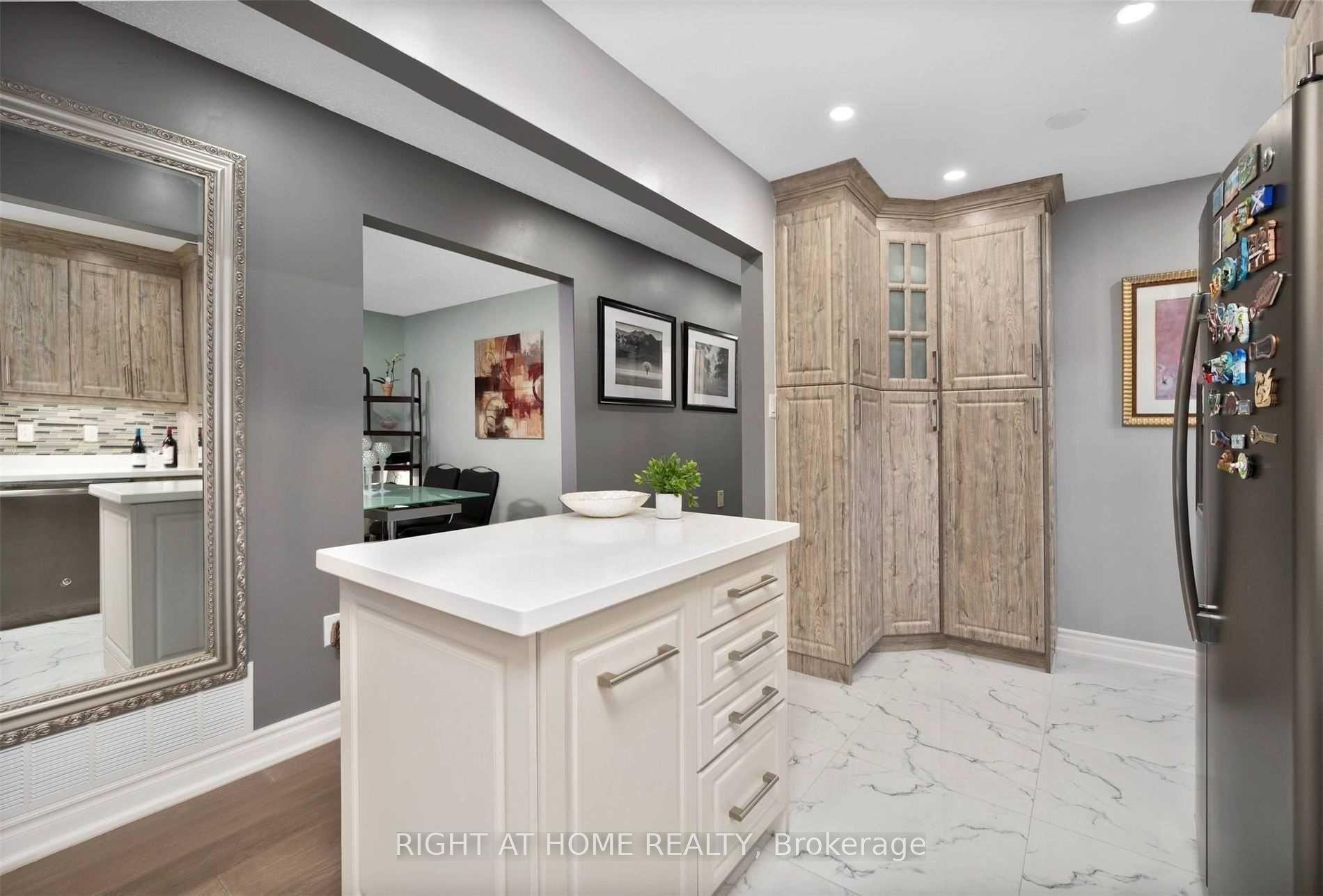Photo 6 of Unit Unit A, 219 Limerick Street, Oshawa, Vanier — HOMEH