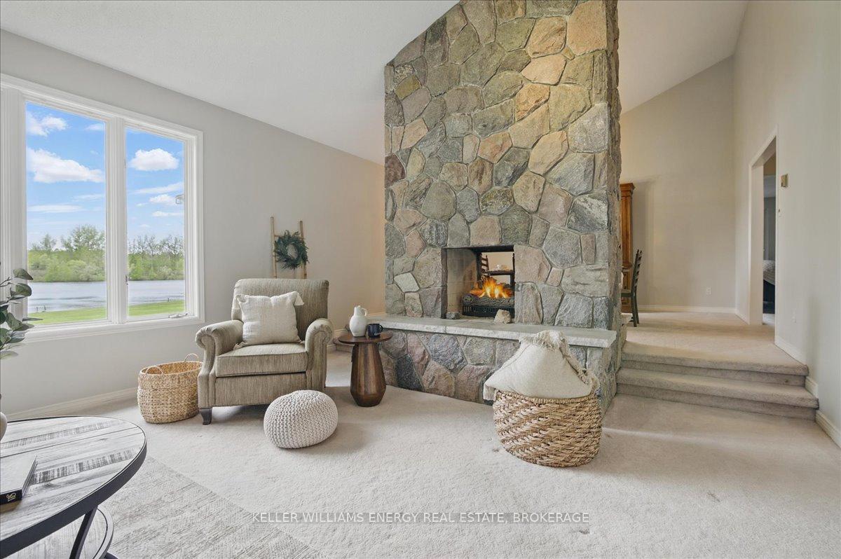 Photo 3 of 3270 Greenburn Place, Pickering, Rural Pickering — HOMEH
