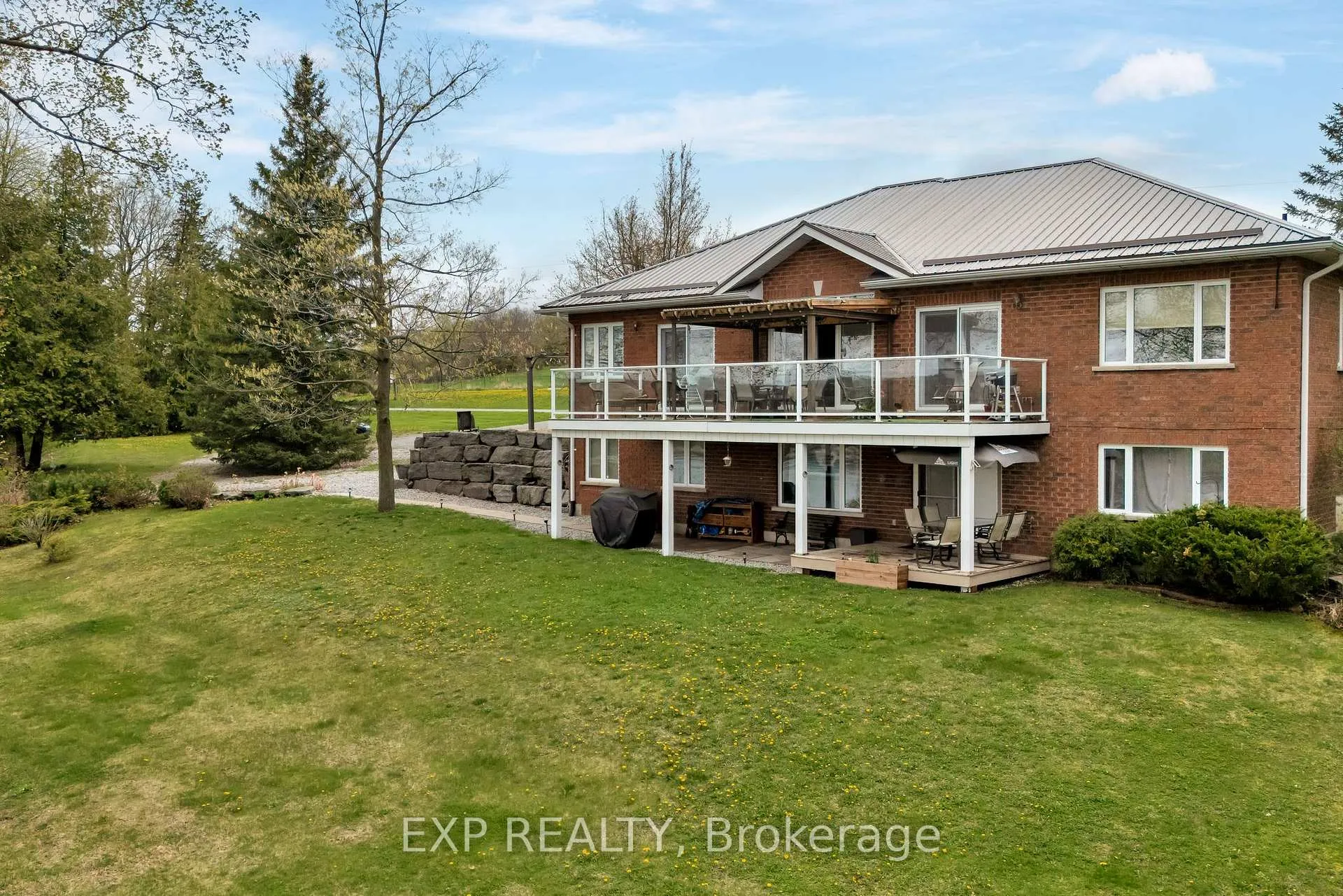 Photo 2 of 127 River Drive, Quinte West, Frankford Ward — HOMEH
