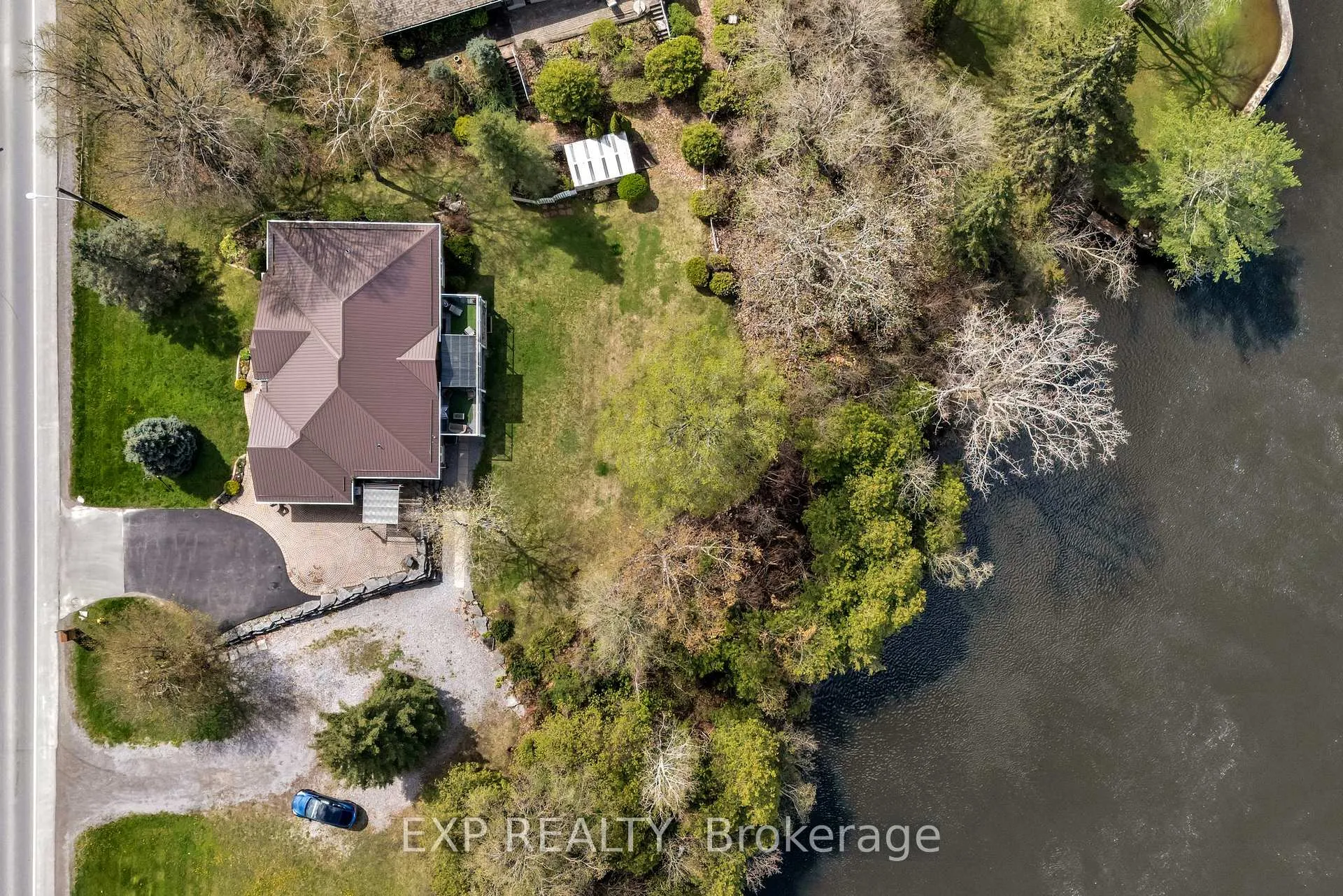 Photo 3 of 127 River Drive, Quinte West, Frankford Ward — HOMEH