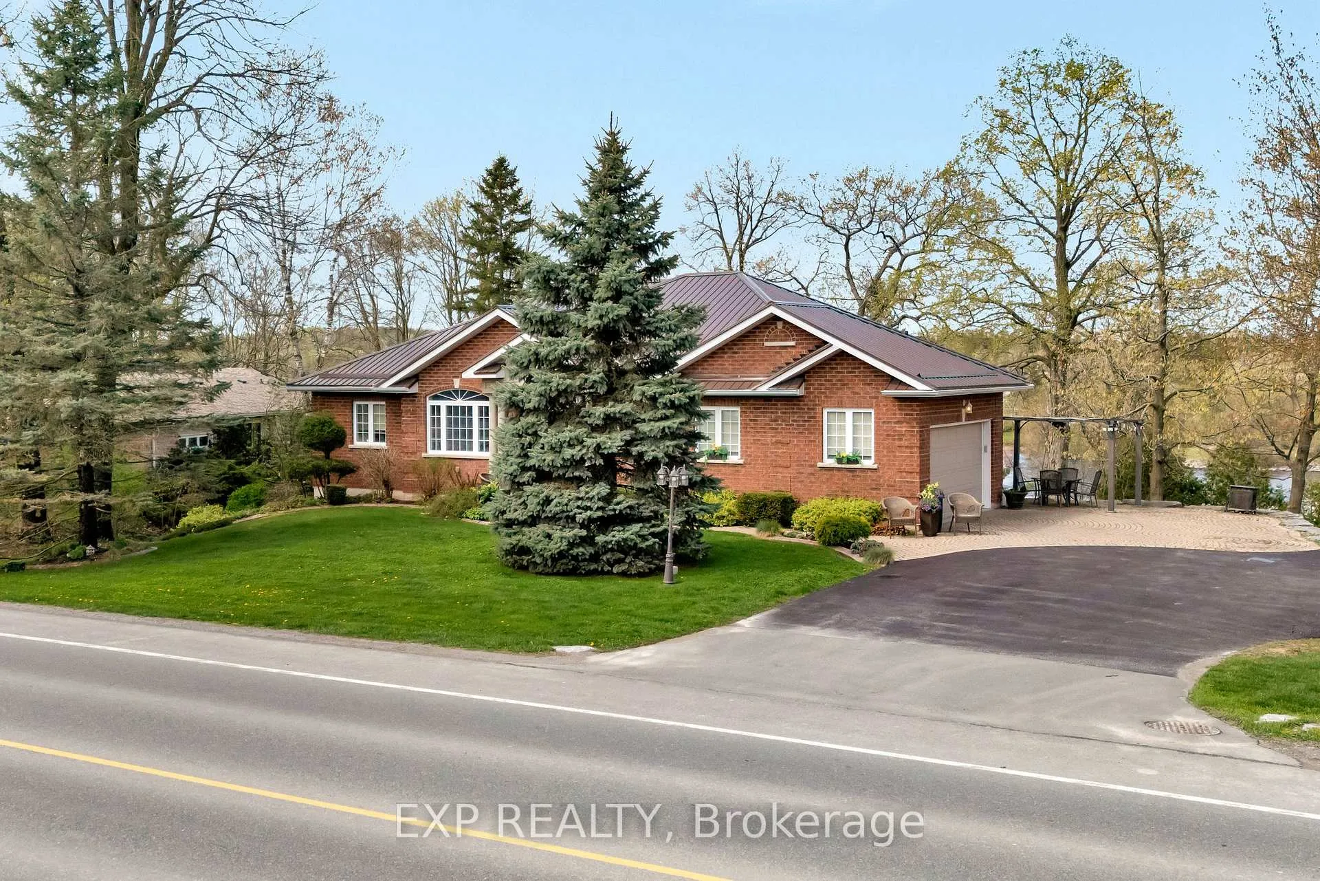 Photo 5 of 127 River Drive, Quinte West, Frankford Ward — HOMEH