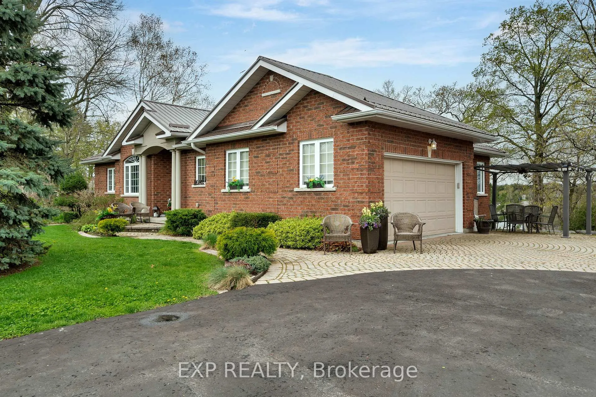 Photo 8 of 127 River Drive, Quinte West, Frankford Ward — HOMEH