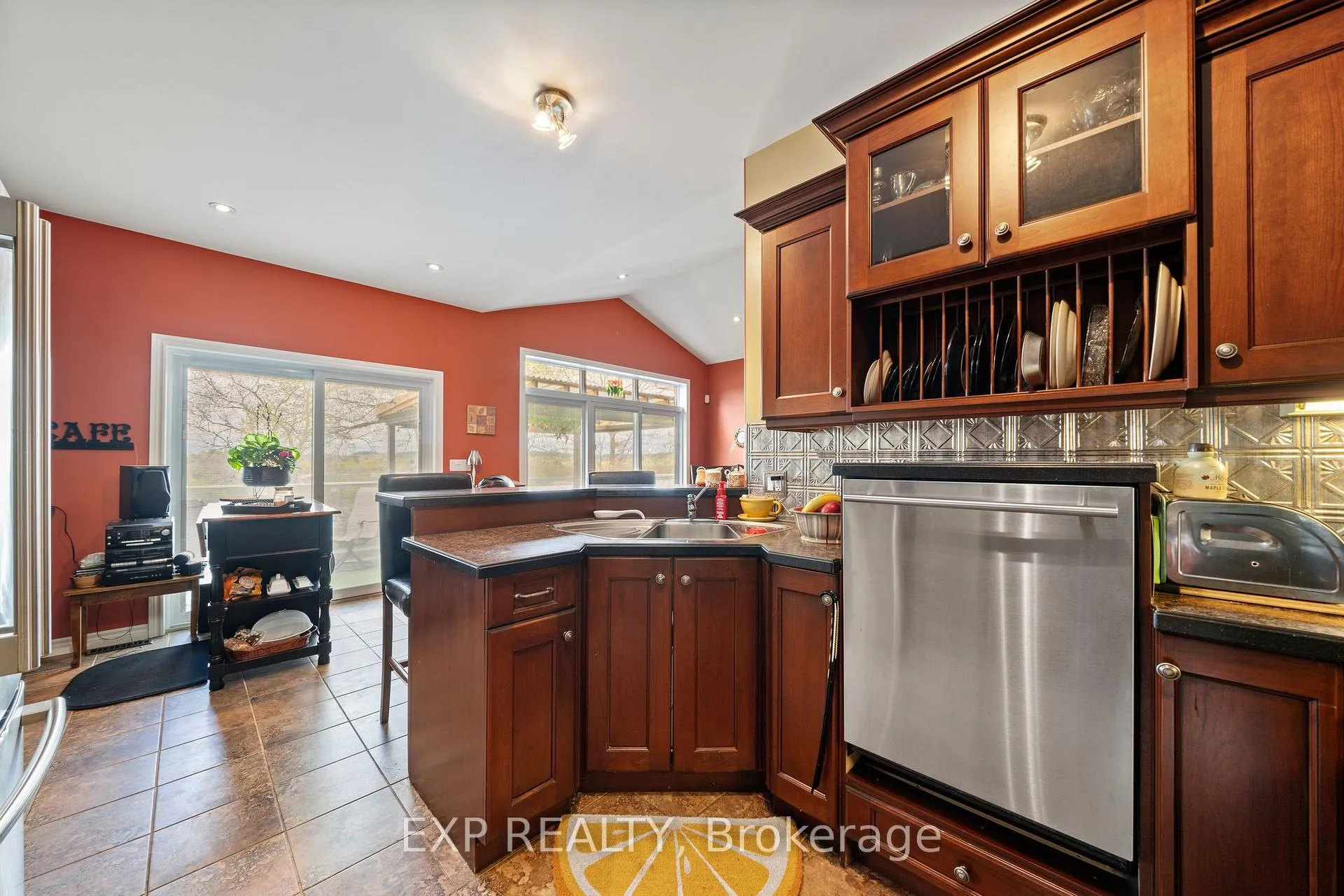 Photo 19 of 127 River Drive, Quinte West, Frankford Ward — HOMEH