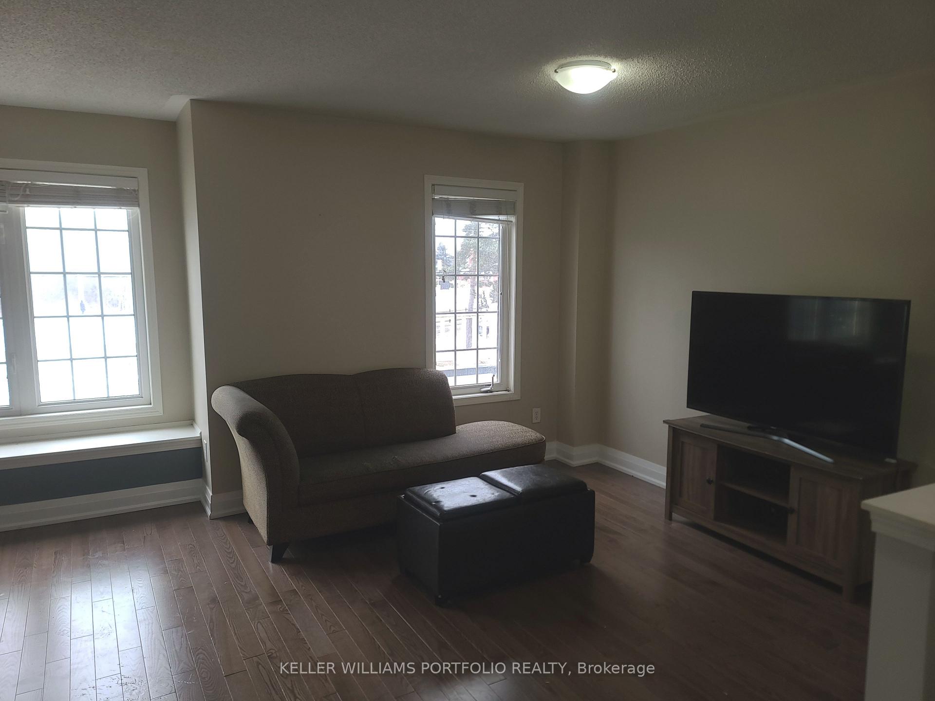 Photo 4 of Unit 22, 1790 Finch Avenue, Pickering, Liverpool — HOMEH