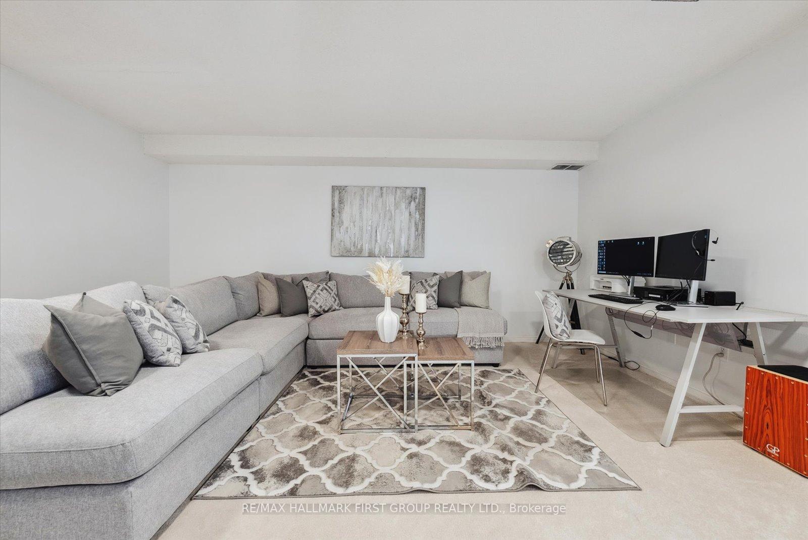 Photo 17 of 1647 Autumn Crescent E, Pickering, Amberlea — HOMEH