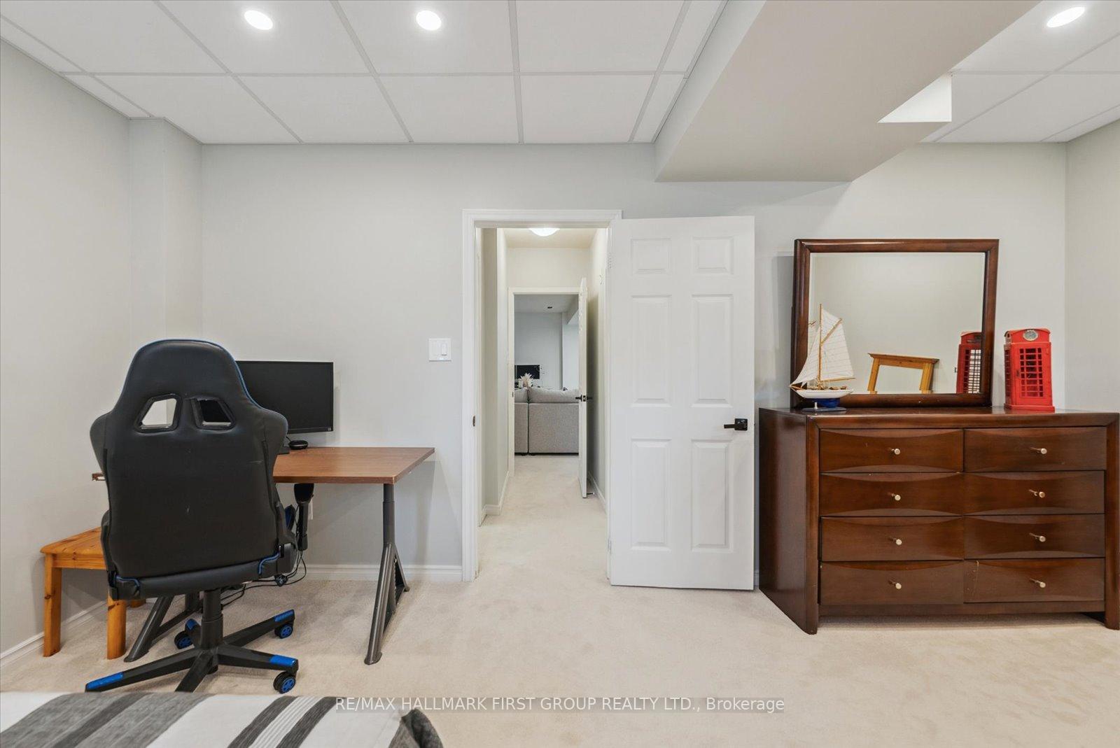 Photo 20 of 1647 Autumn Crescent E, Pickering, Amberlea — HOMEH