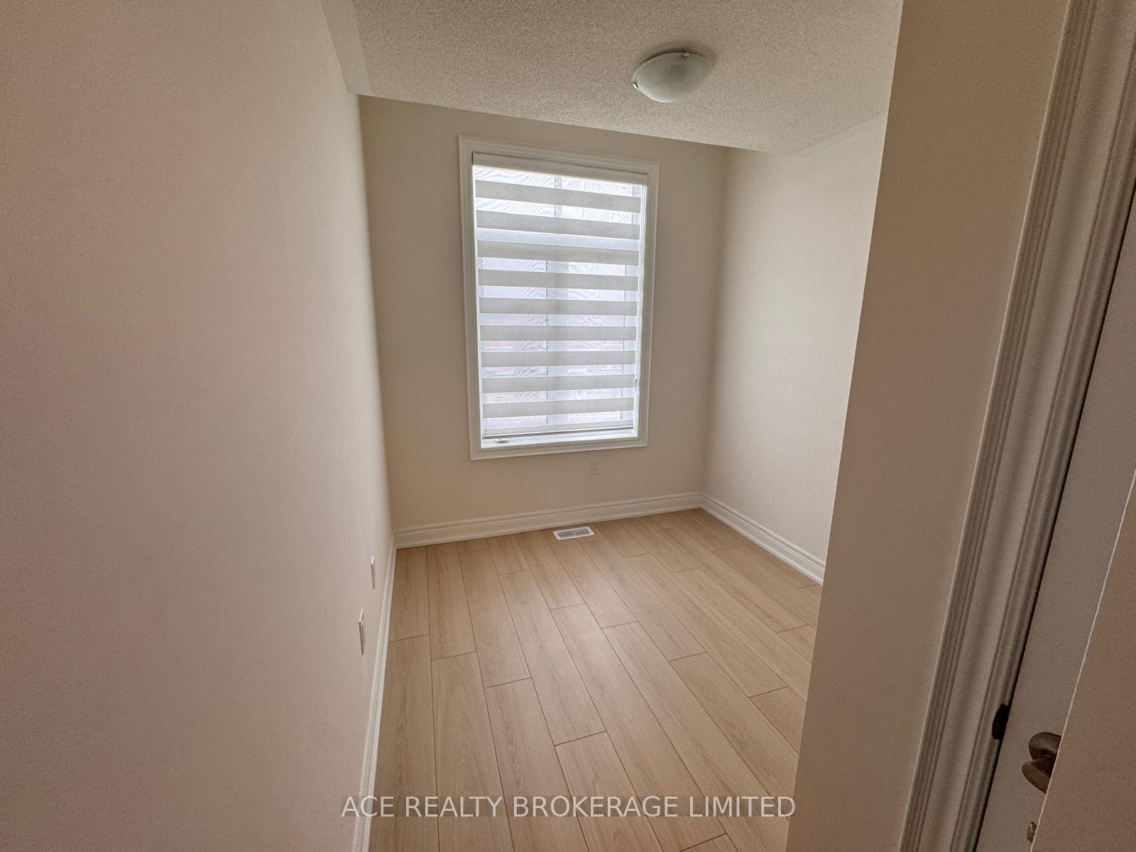 Photo 13 of 2858 Whites Road, Pickering, Rural Pickering — HOMEH