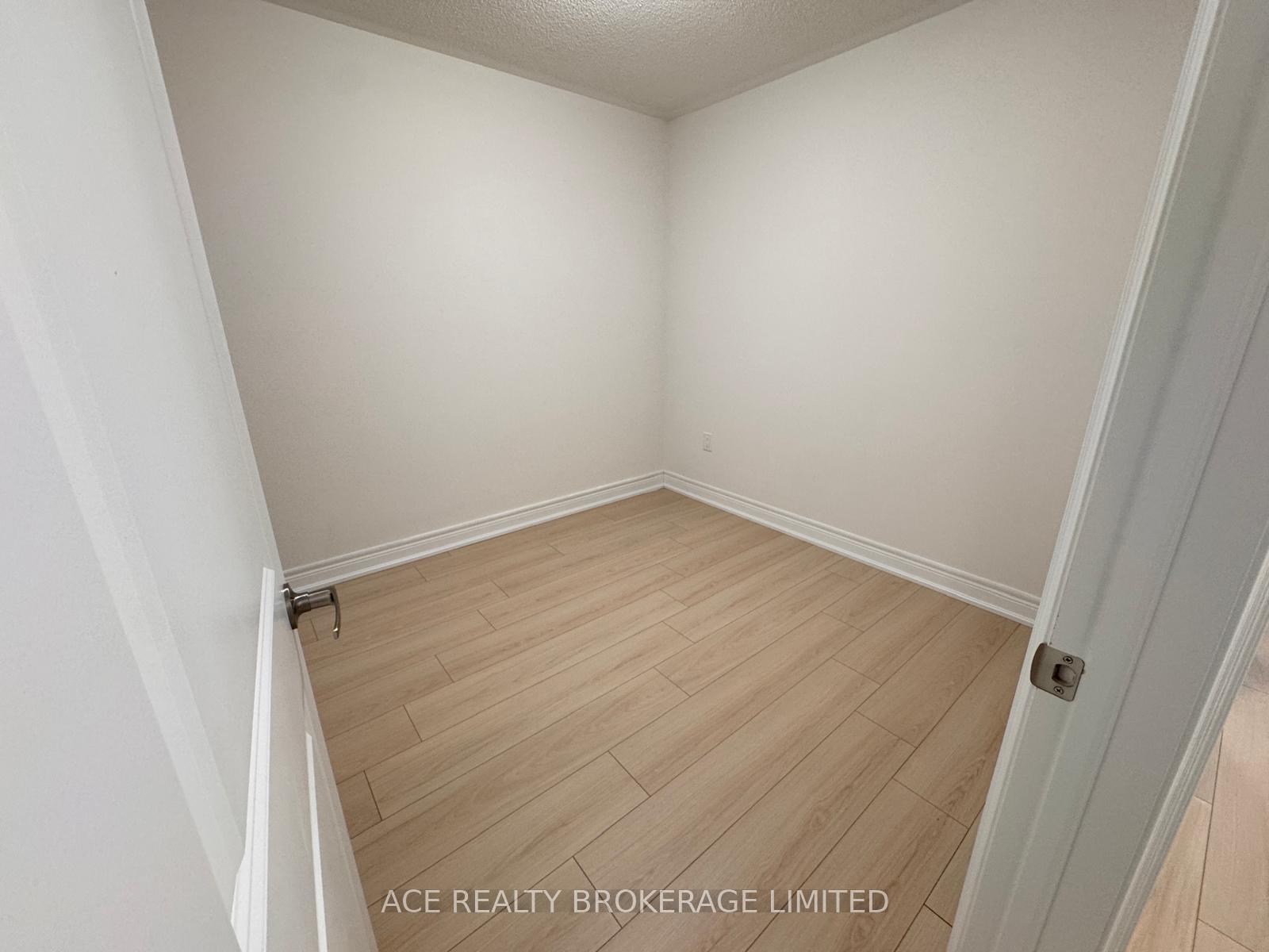 Photo 14 of 2858 Whites Road, Pickering, Rural Pickering — HOMEH