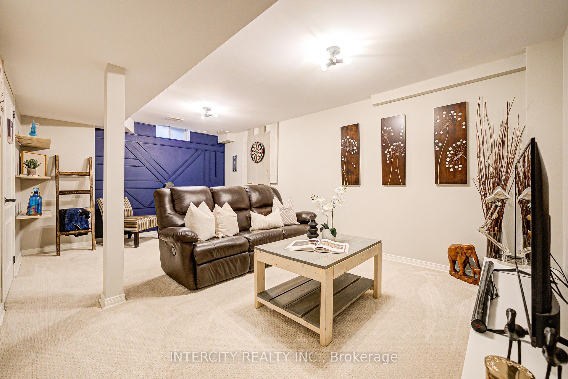 Photo 26 of 372 Sparrow Circle, Pickering, Highbush — HOMEH