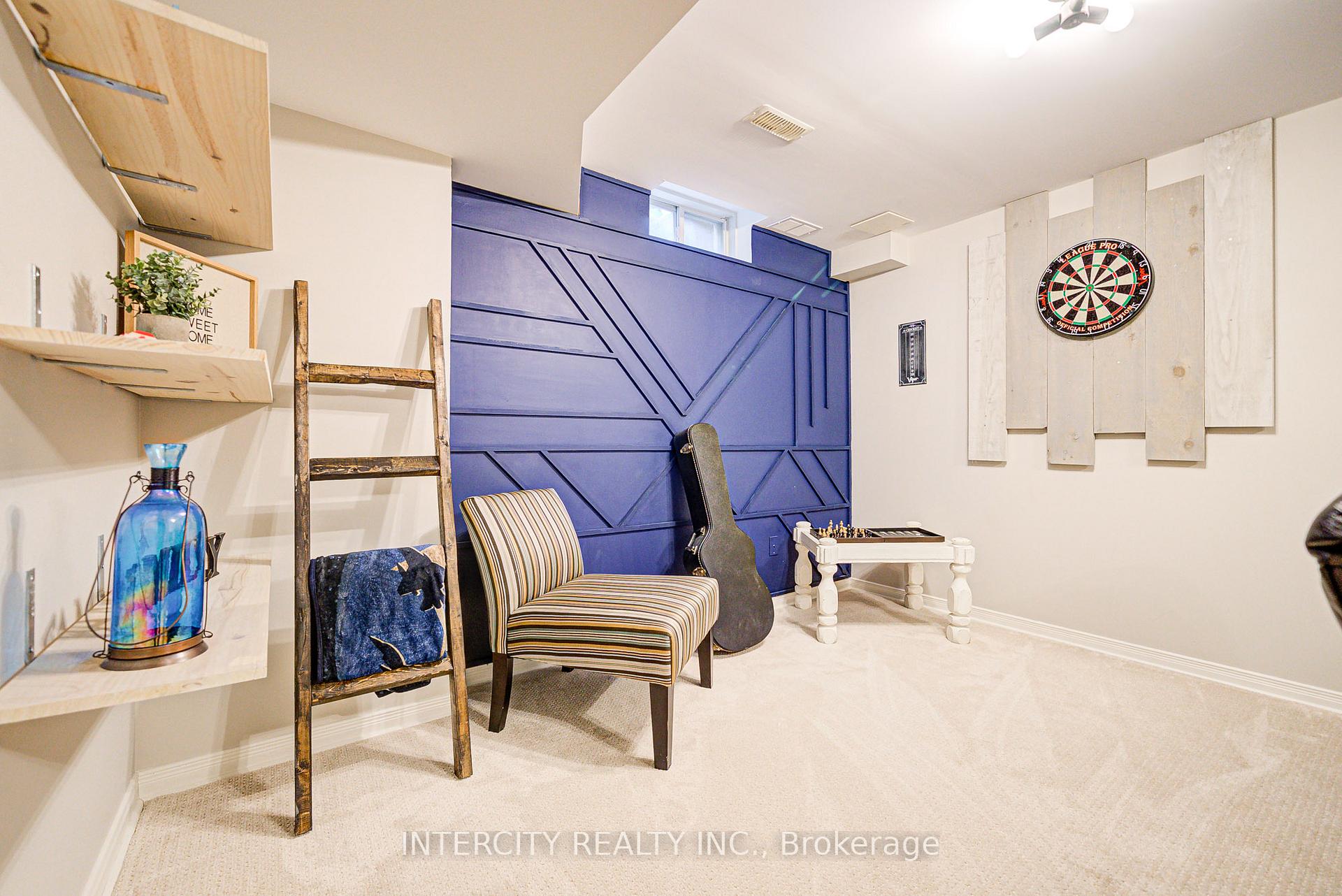 Photo 27 of 372 Sparrow Circle, Pickering, Highbush — HOMEH