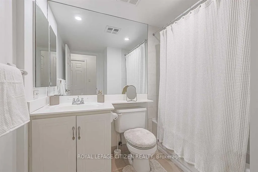 Photo 15 of Unit 501, 168 Simcoe Street, Toronto, Waterfront Communities — HOMEH
