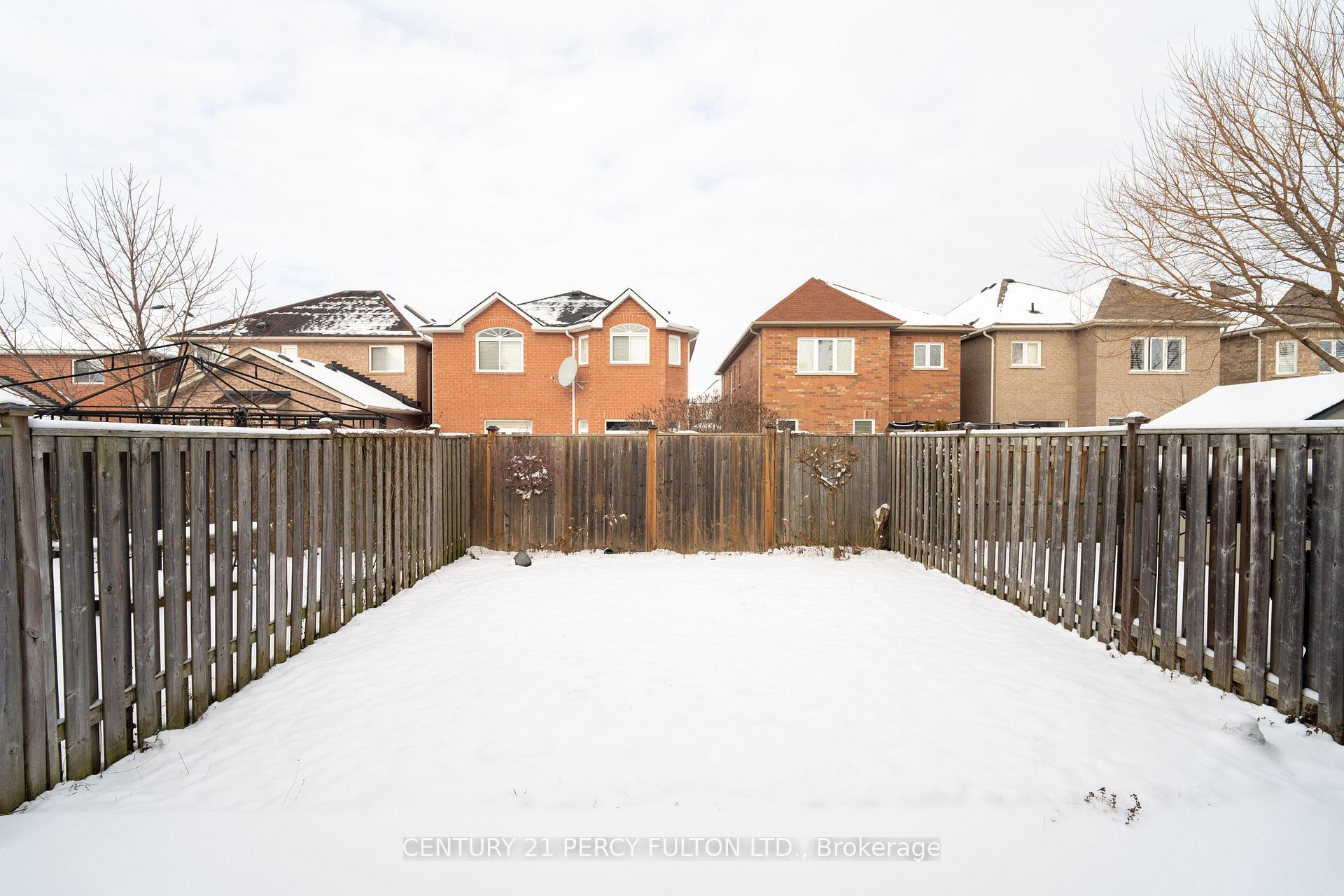 Photo 15 of 1631 Autumn Crescent, Pickering, Amberlea — HOMEH