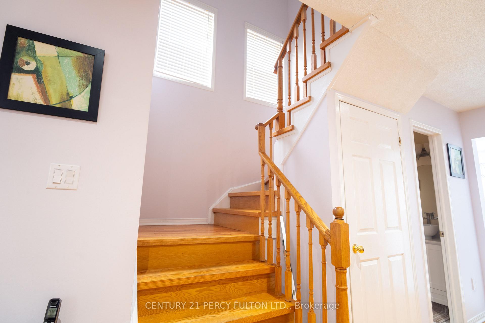 Photo 16 of 1631 Autumn Crescent, Pickering, Amberlea — HOMEH