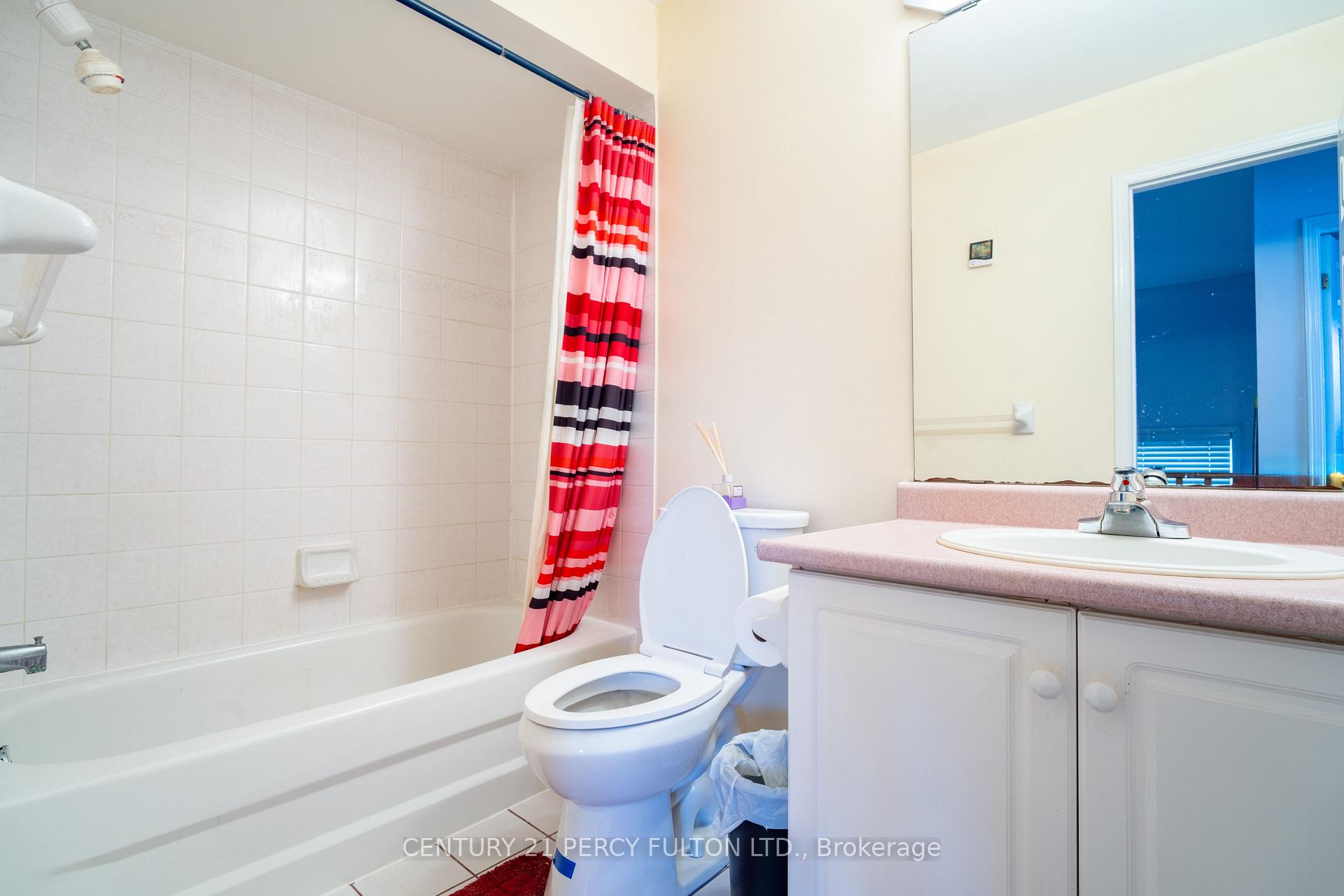 Photo 24 of 1631 Autumn Crescent, Pickering, Amberlea — HOMEH