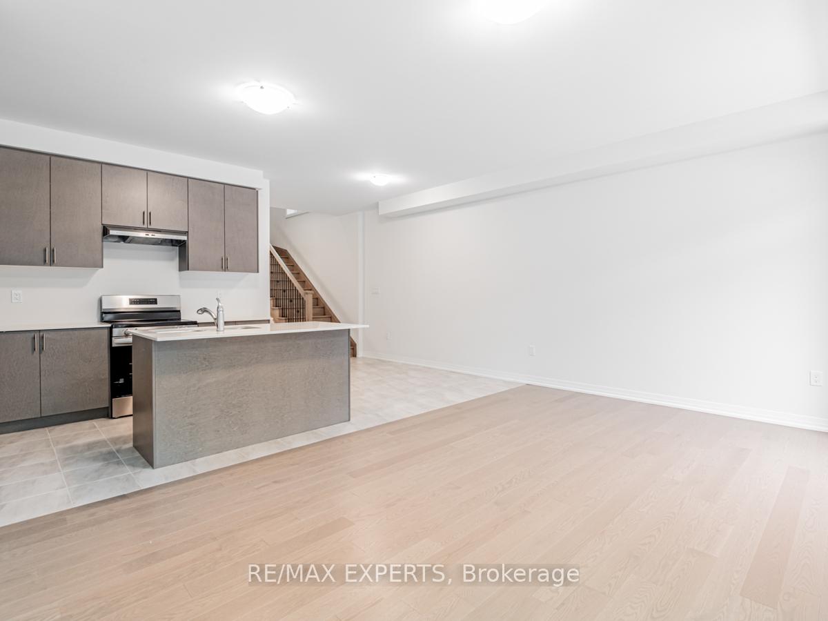 Photo 14 of 2936 Nakina Street, Pickering, Rural Pickering — HOMEH