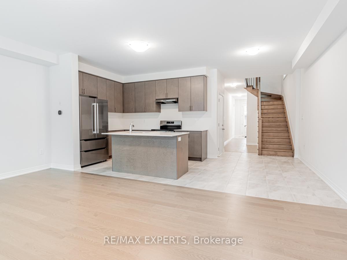 Photo 16 of 2936 Nakina Street, Pickering, Rural Pickering — HOMEH
