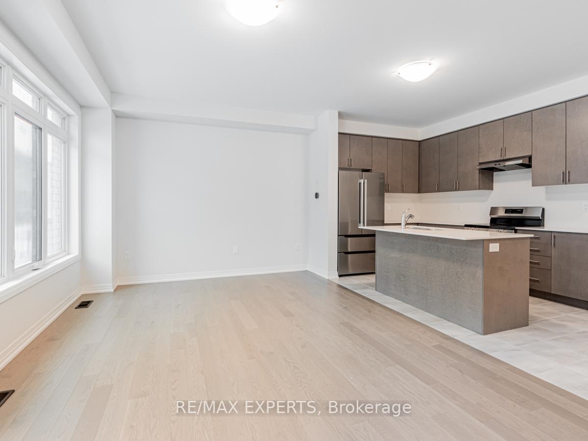 Photo 17 of 2936 Nakina Street, Pickering, Rural Pickering — HOMEH