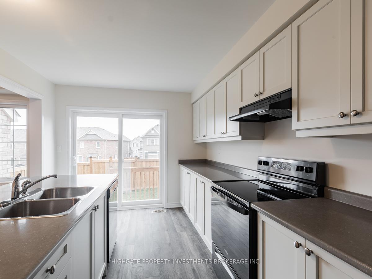 Photo 13 of 1147 Dragonfly Avenue, Pickering, Rural Pickering — HOMEH