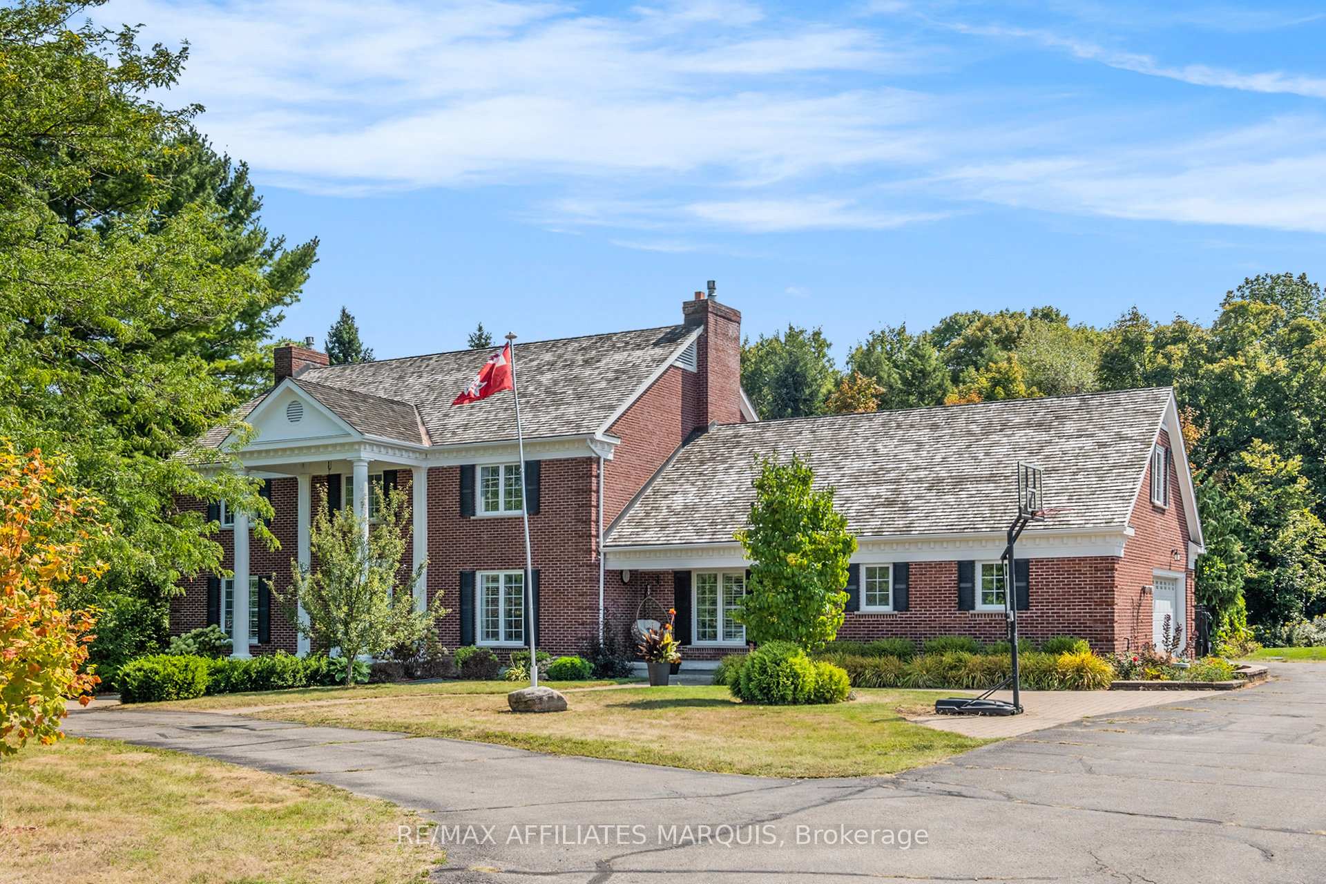 Front of 21 Cedar Lane