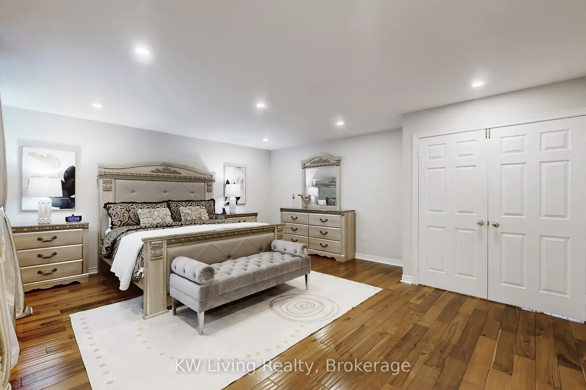 Photo 29 of 94 Silver Rose Crescent, Markham, Cachet — HOMEH