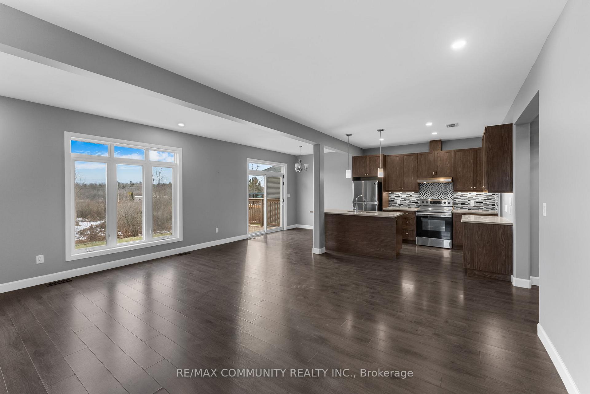 Photo 8 of 1455 Berkshire Drive, Kingston, City Northwest — HOMEH