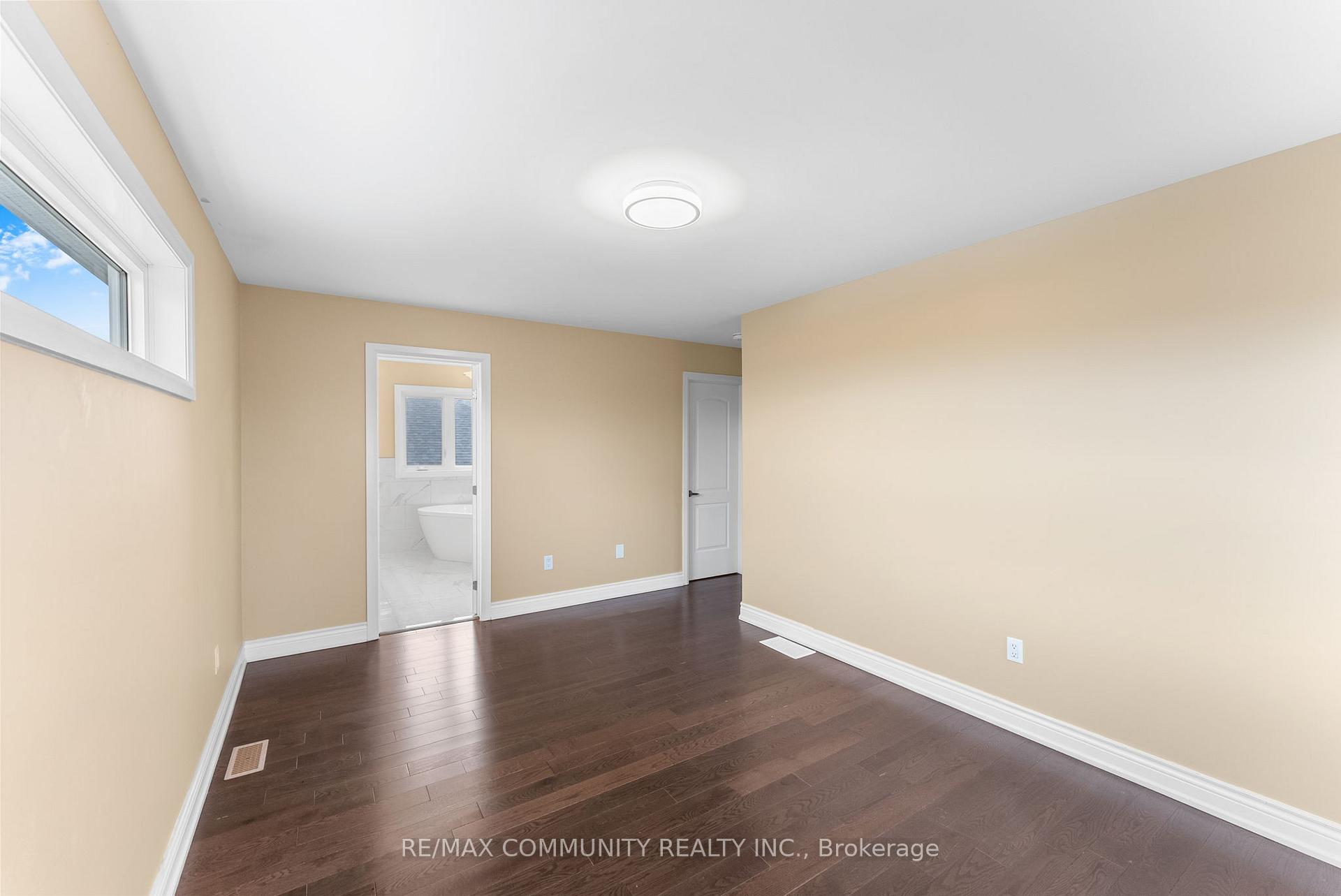 Photo 18 of 1455 Berkshire Drive, Kingston, City Northwest — HOMEH