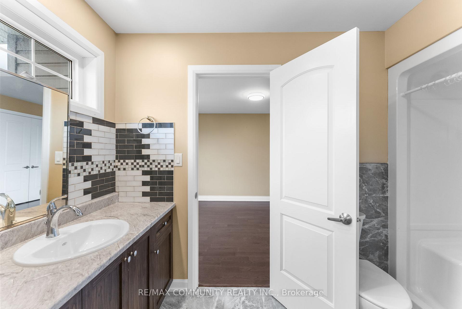 Photo 26 of 1455 Berkshire Drive, Kingston, City Northwest — HOMEH