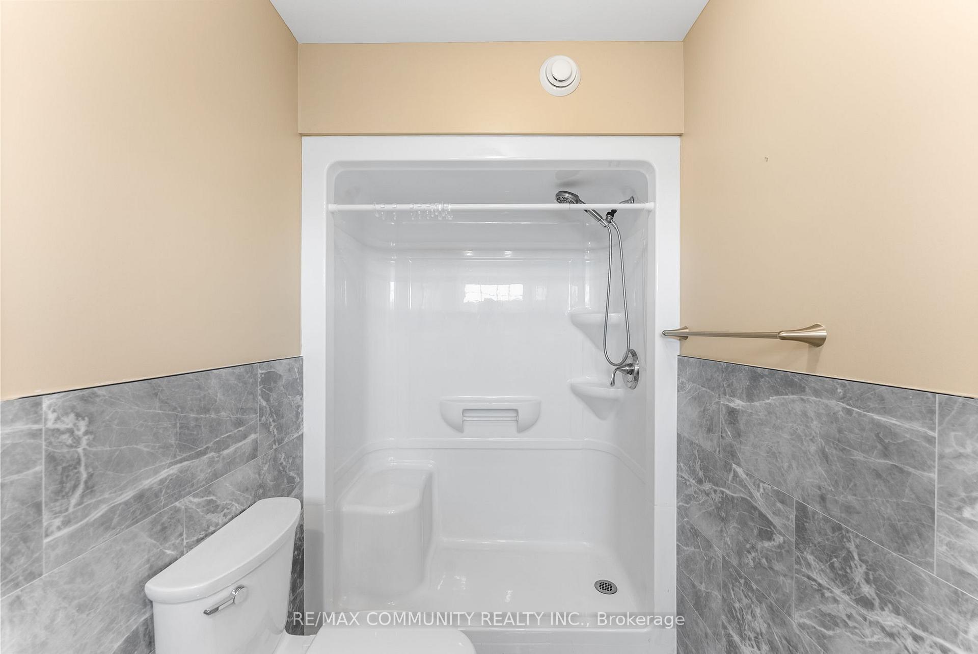Photo 27 of 1455 Berkshire Drive, Kingston, City Northwest — HOMEH