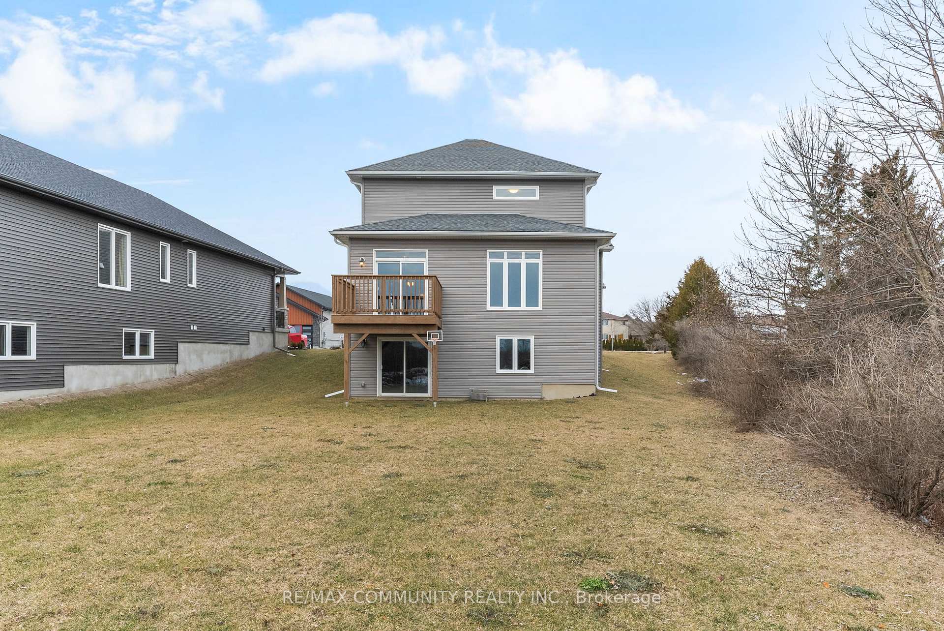 Photo 37 of 1455 Berkshire Drive, Kingston, City Northwest — HOMEH