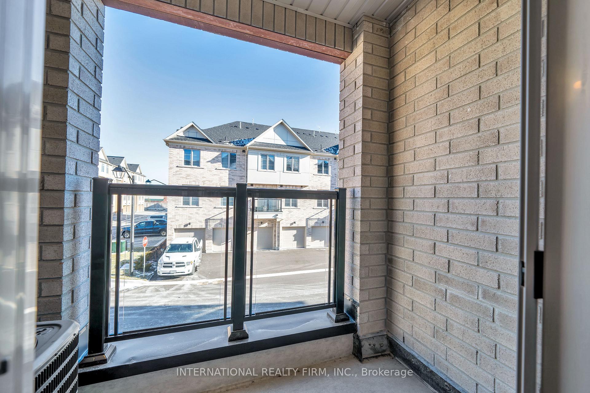 Photo 11 of Unit 802, 1655 Palmers Sawmill Road, Pickering, Duffin Heights — HOMEH