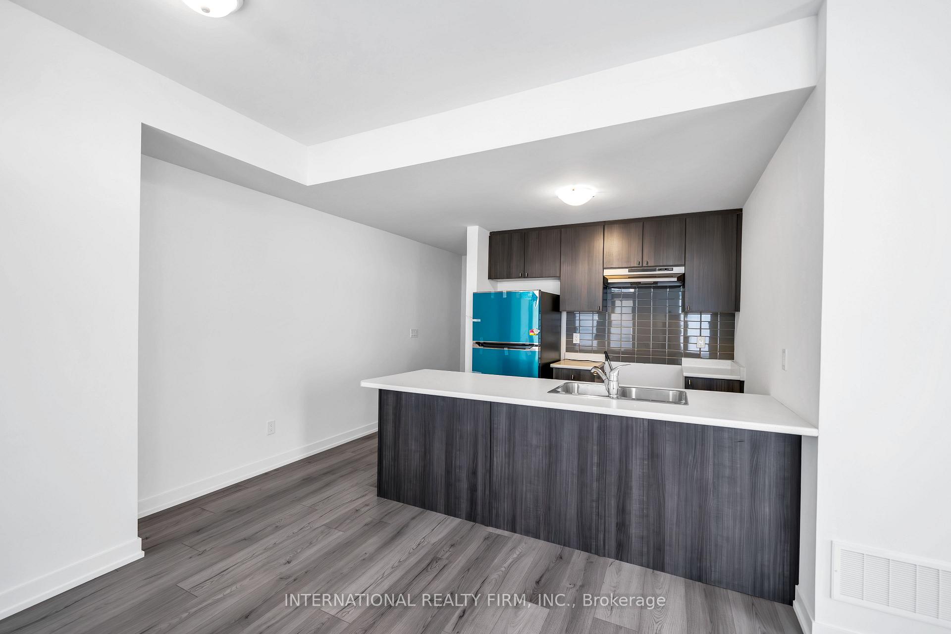 Photo 14 of Unit 802, 1655 Palmers Sawmill Road, Pickering, Duffin Heights — HOMEH