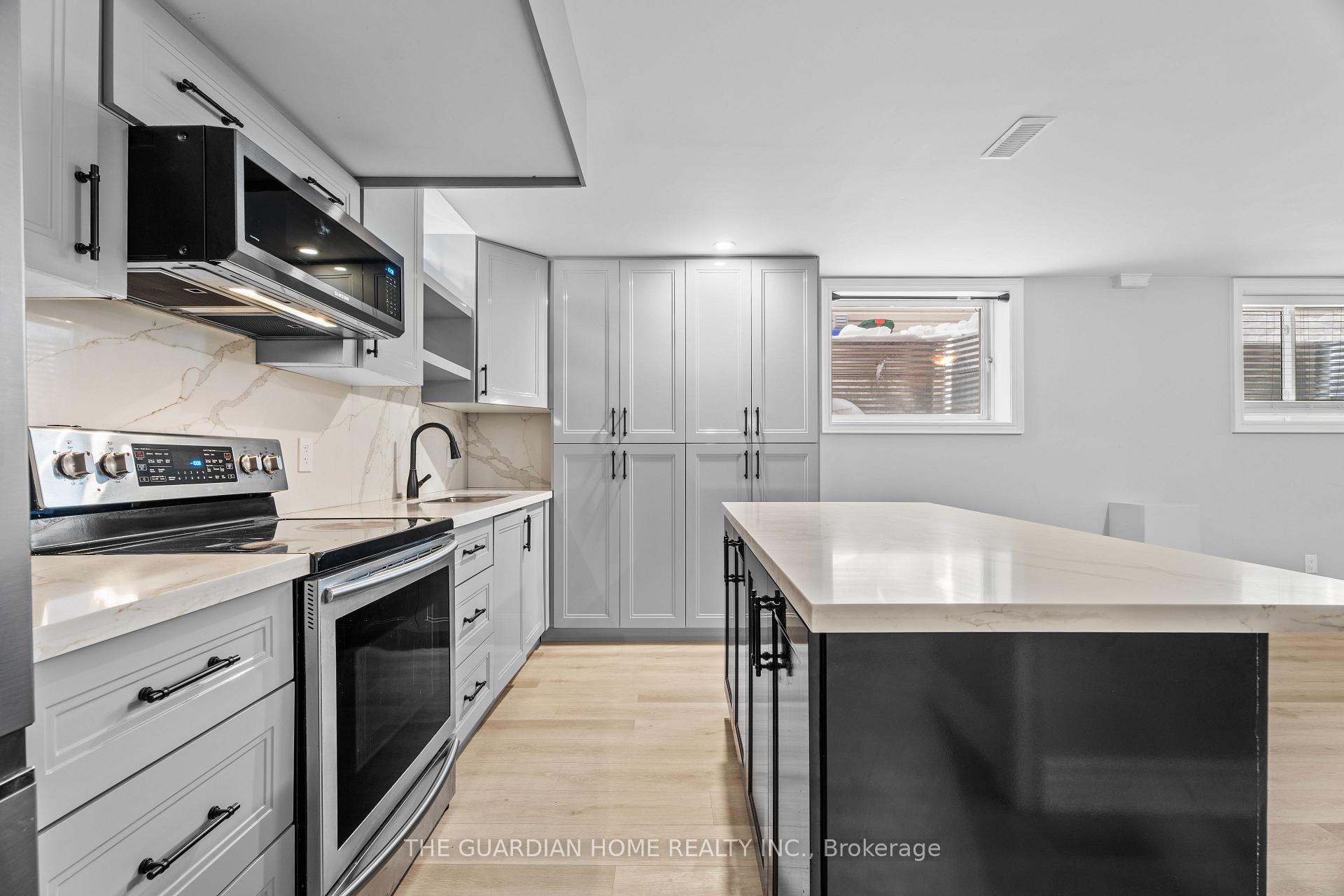 Photo 19 of 1720 Douglas Langtree Drive, Oshawa, Taunton — HOMEH