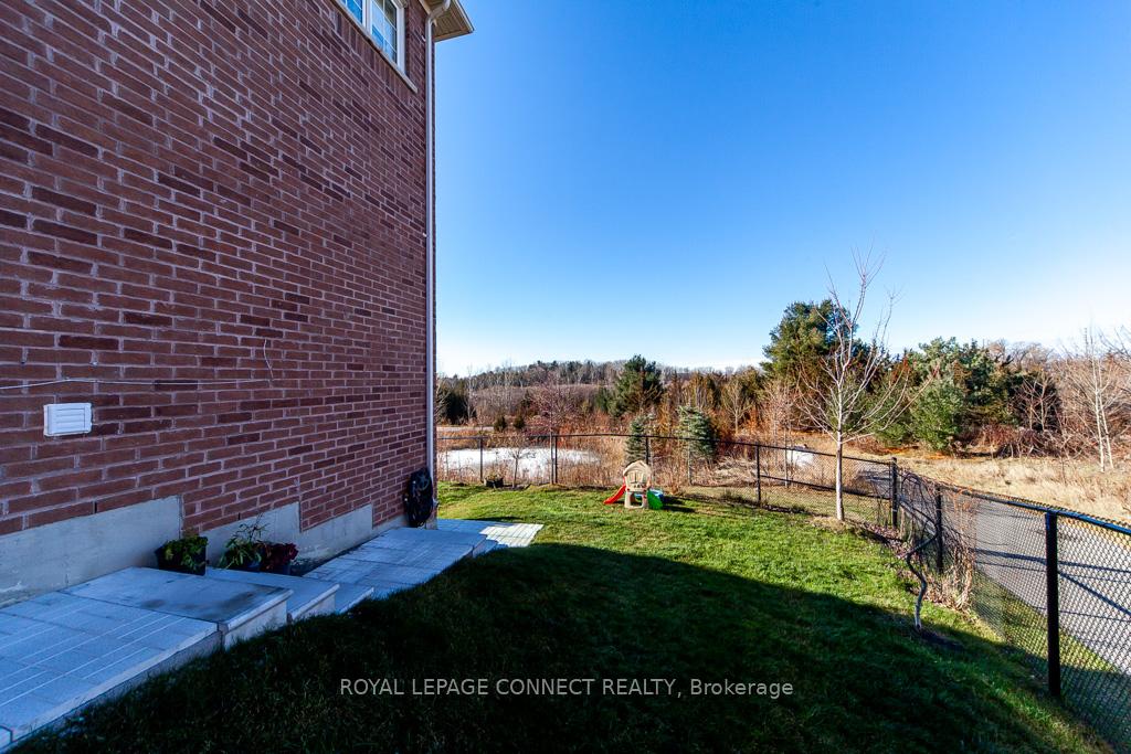 Photo 2 of 2412 Moonlight Crescent, Pickering, Rural Pickering — HOMEH