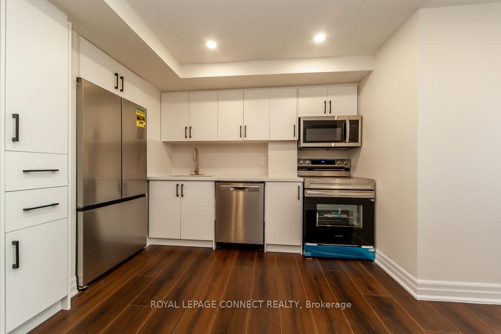 Photo 6 of 2412 Moonlight Crescent, Pickering, Rural Pickering — HOMEH