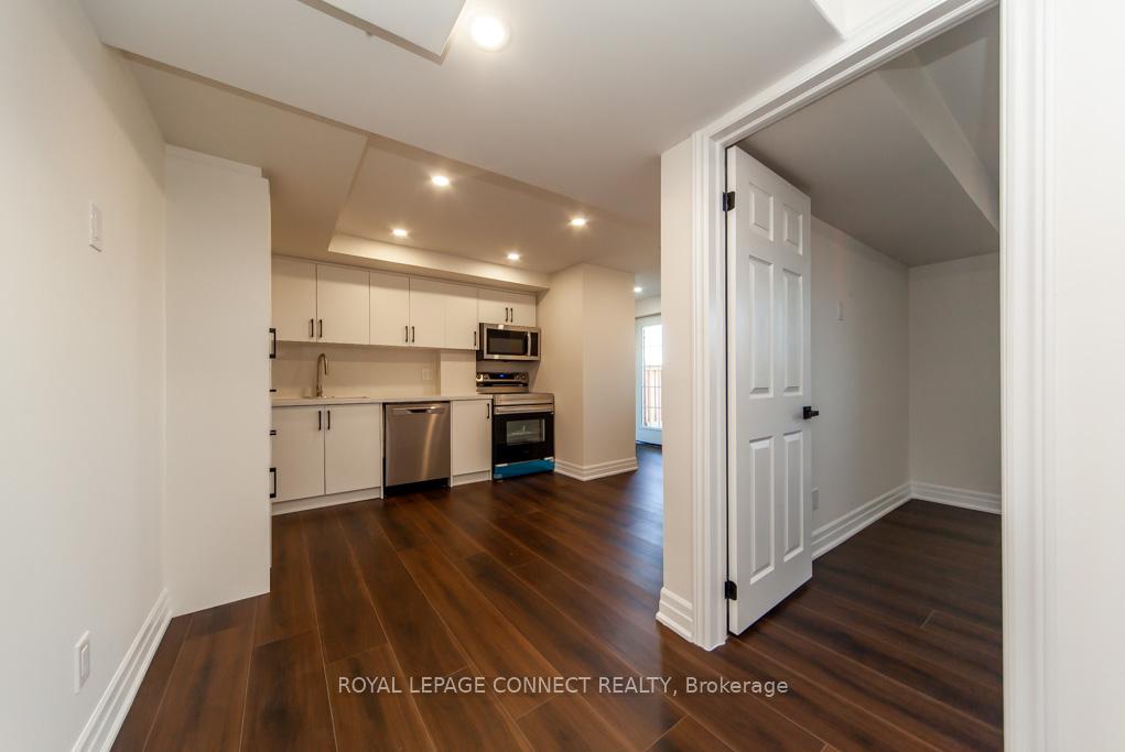 Photo 13 of 2412 Moonlight Crescent, Pickering, Rural Pickering — HOMEH