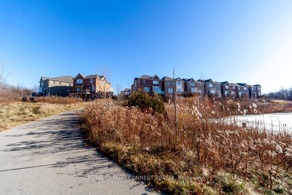 Photo 20 of 2412 Moonlight Crescent, Pickering, Rural Pickering — HOMEH