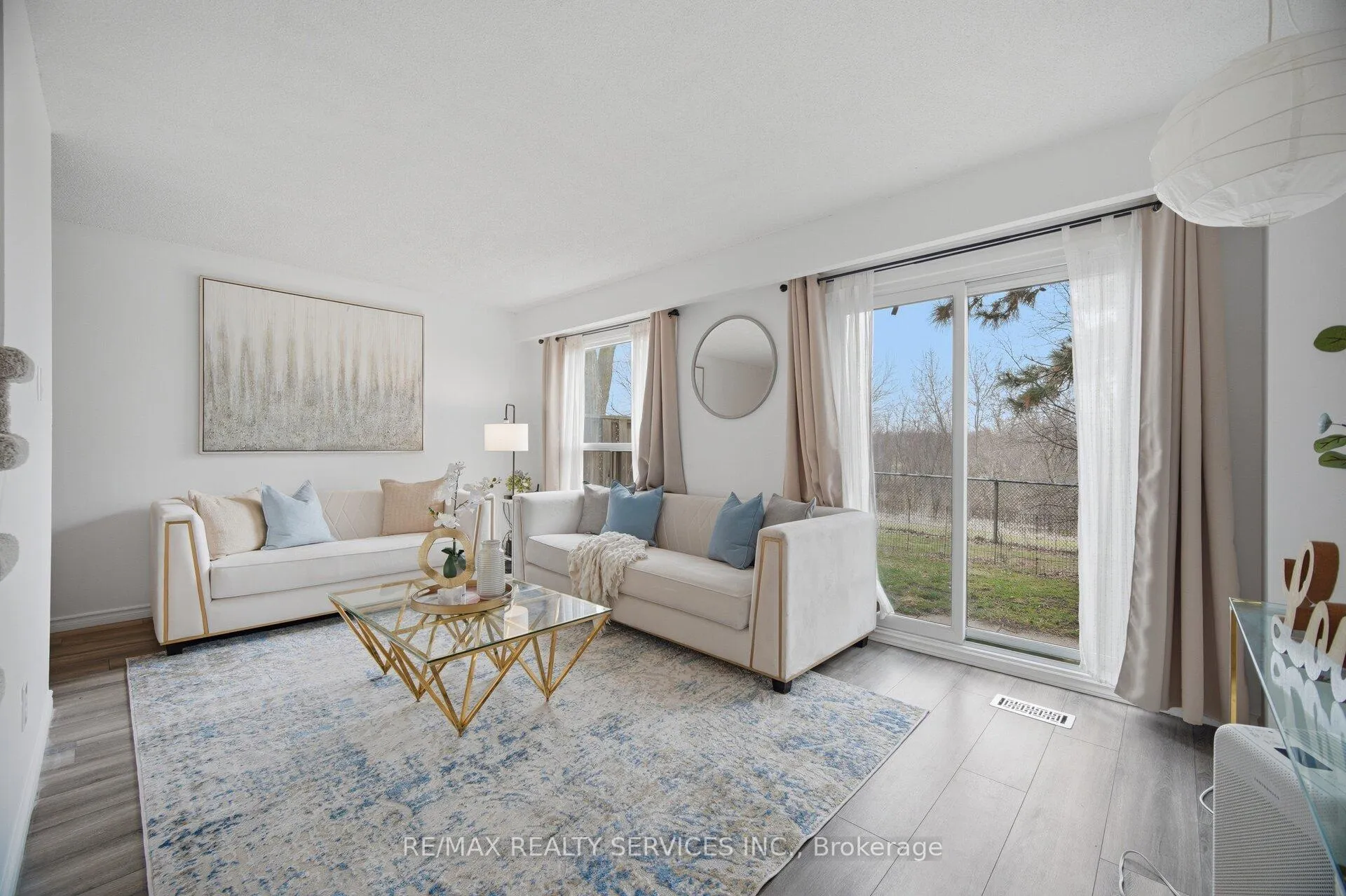 Photo 16 of Unit 27, 27 Dawson Crescent, Brampton, Brampton North — HOMEH