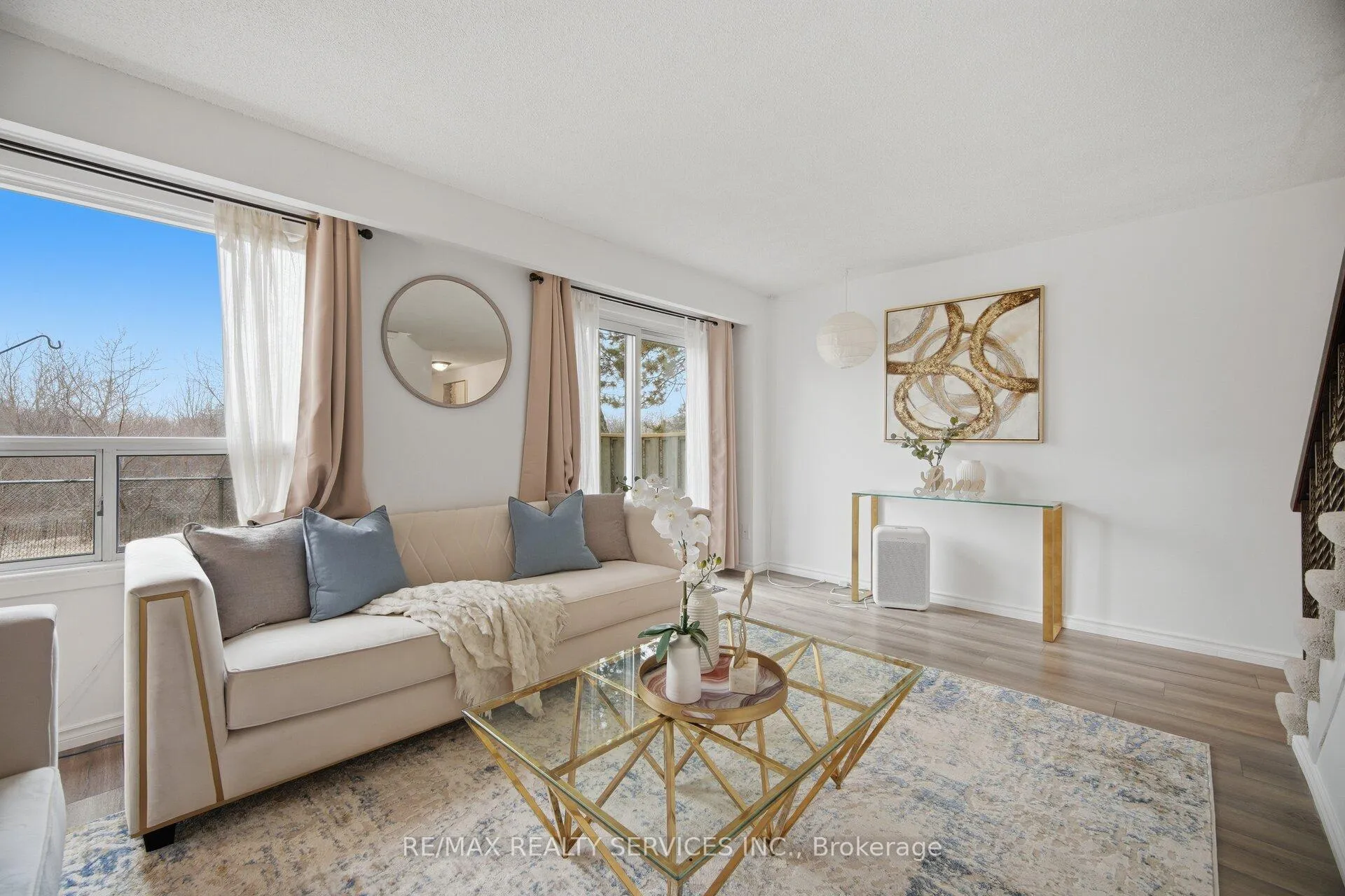 Photo 17 of Unit 27, 27 Dawson Crescent, Brampton, Brampton North — HOMEH