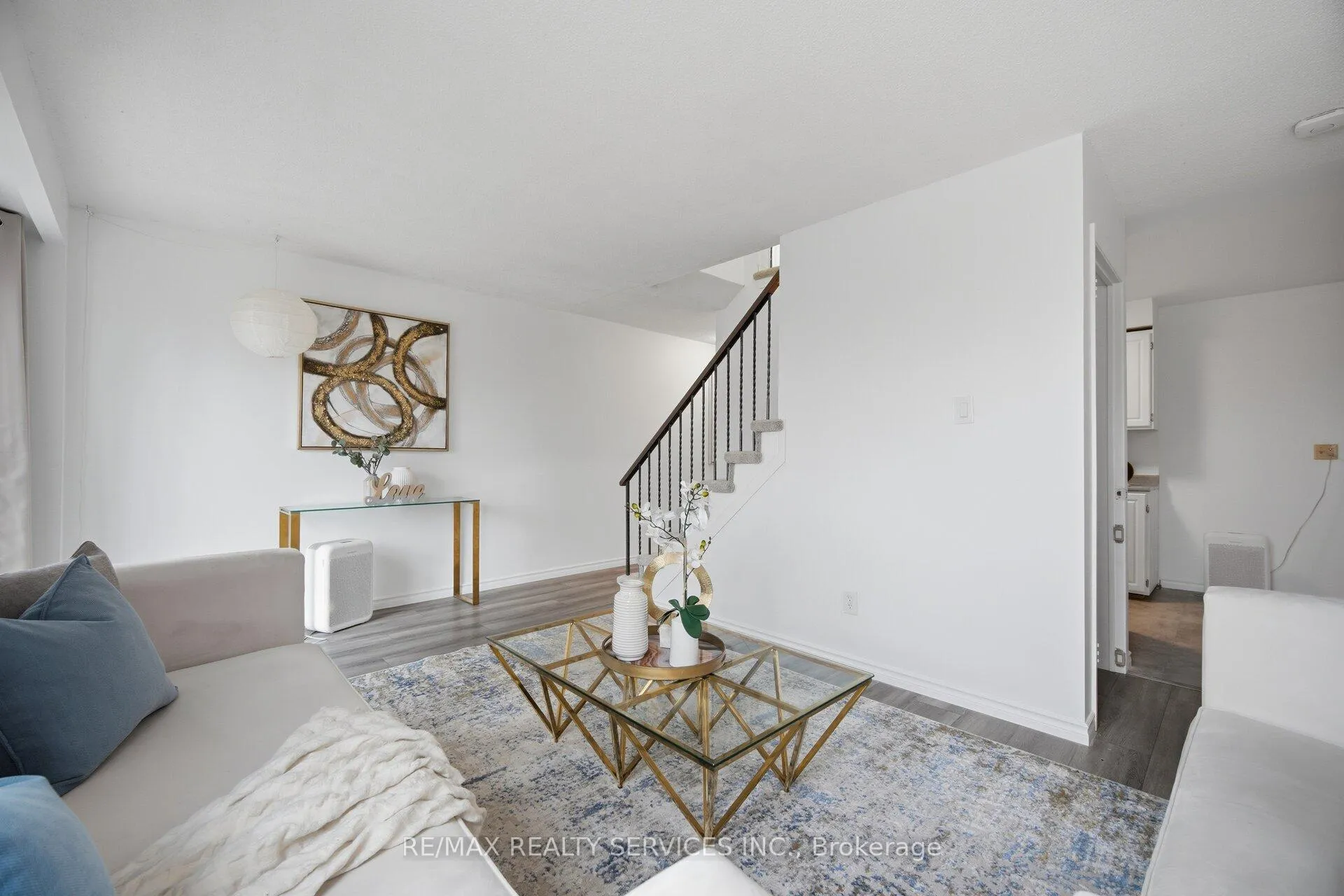 Photo 18 of Unit 27, 27 Dawson Crescent, Brampton, Brampton North — HOMEH