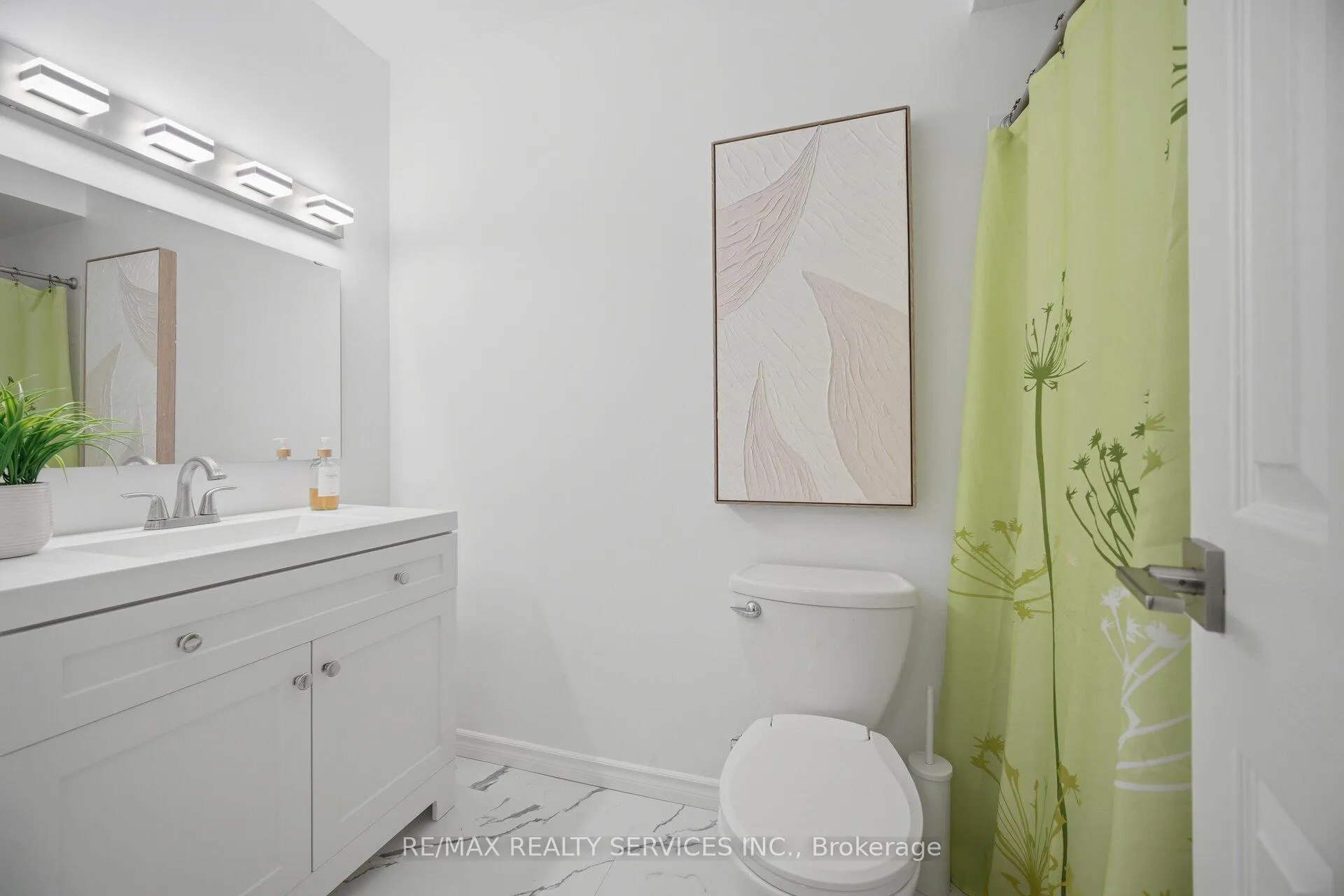 Photo 31 of Unit 27, 27 Dawson Crescent, Brampton, Brampton North — HOMEH
