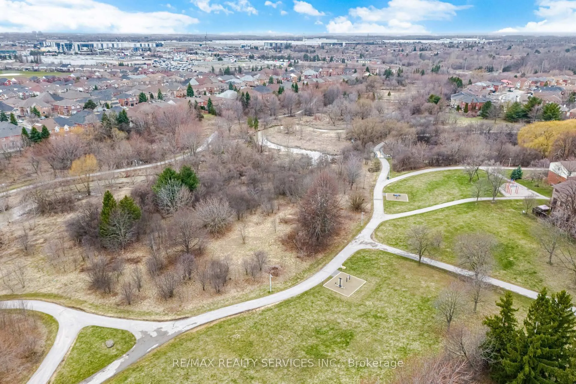 Photo 46 of Unit 27, 27 Dawson Crescent, Brampton, Brampton North — HOMEH