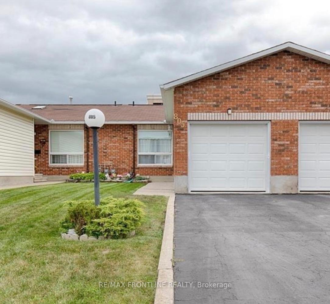 Photo 1 of 805 Eighth Street, Renfrew — HOMEH